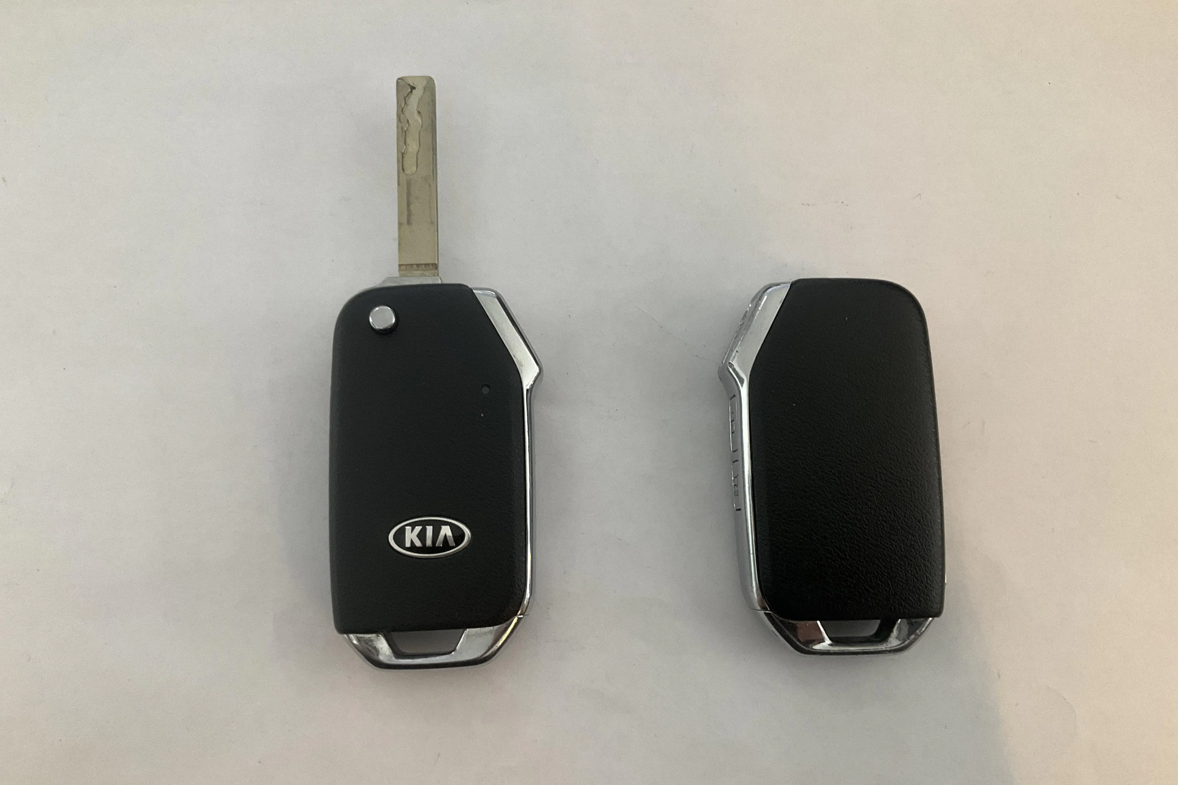 Presentationsfoto 16 av 16: KIA Niro Hybrid 1.6 (141hk) - 4 431 mil - Automat - vit - 2021
