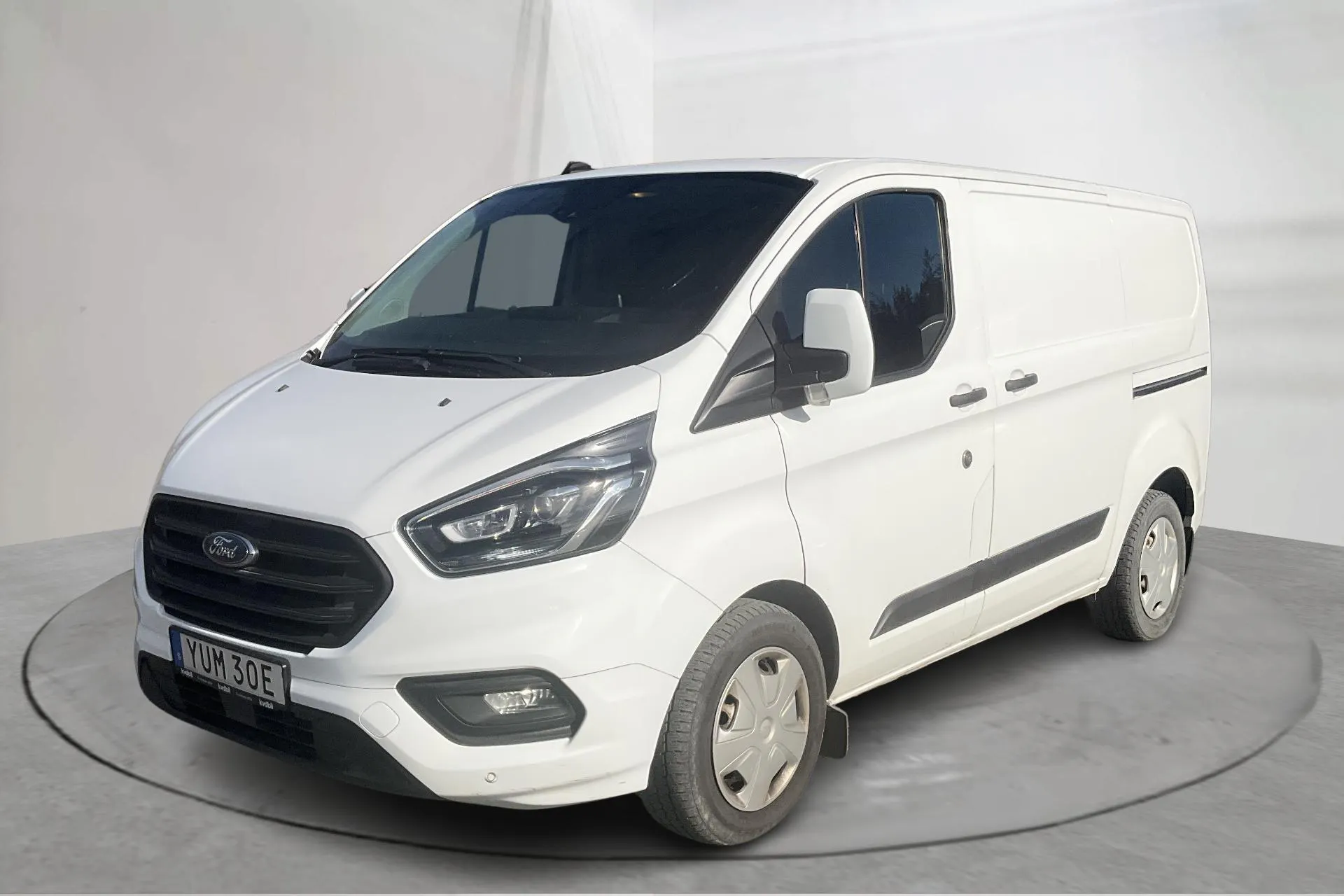 Presentation photo 1 of 14: Ford Transit Custom 280 (130hk) - 85 500 km - Automatic - white - 2020