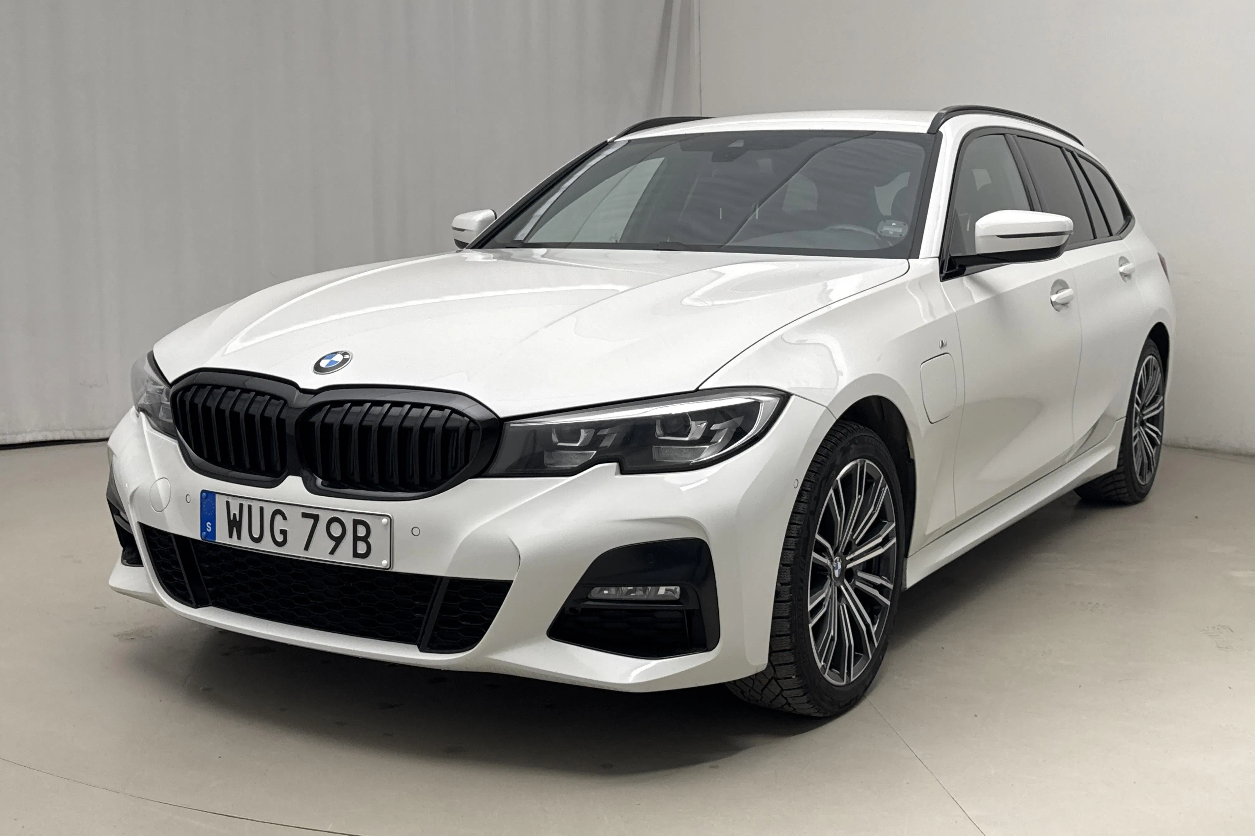 BMW 330e xDrive Touring, G21 (292hk)