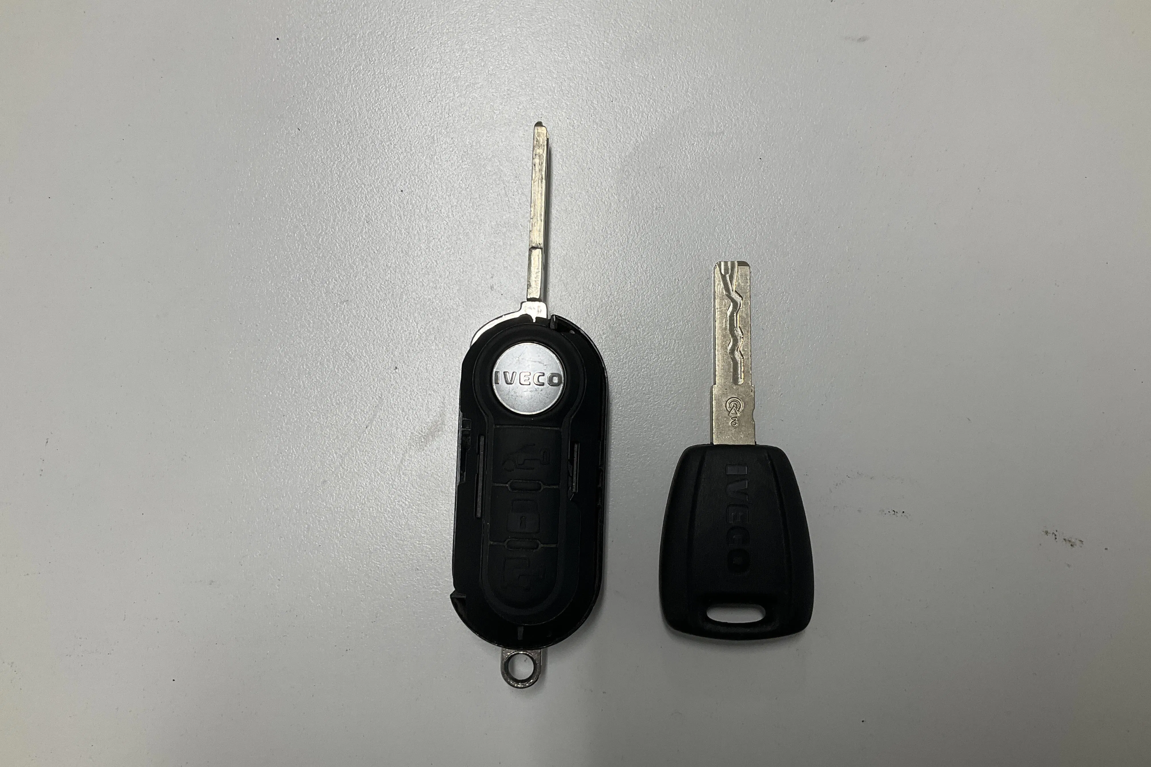 Presentation photo 14 of 14: Iveco Daily 35 2.3 (136hk) - 37 300 km - Automatic - white - 2023