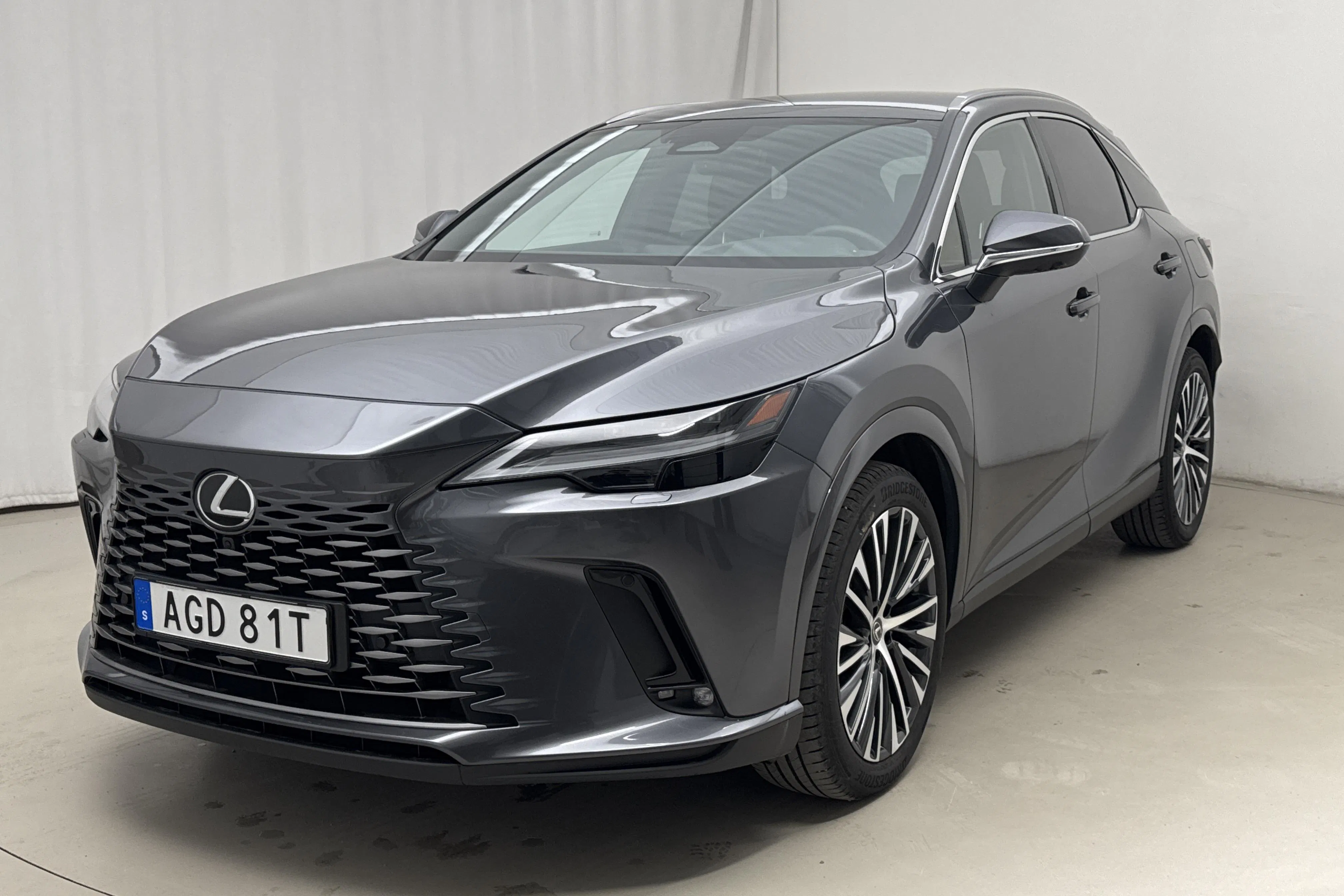 Lexus RX 350h AWD (246hk)