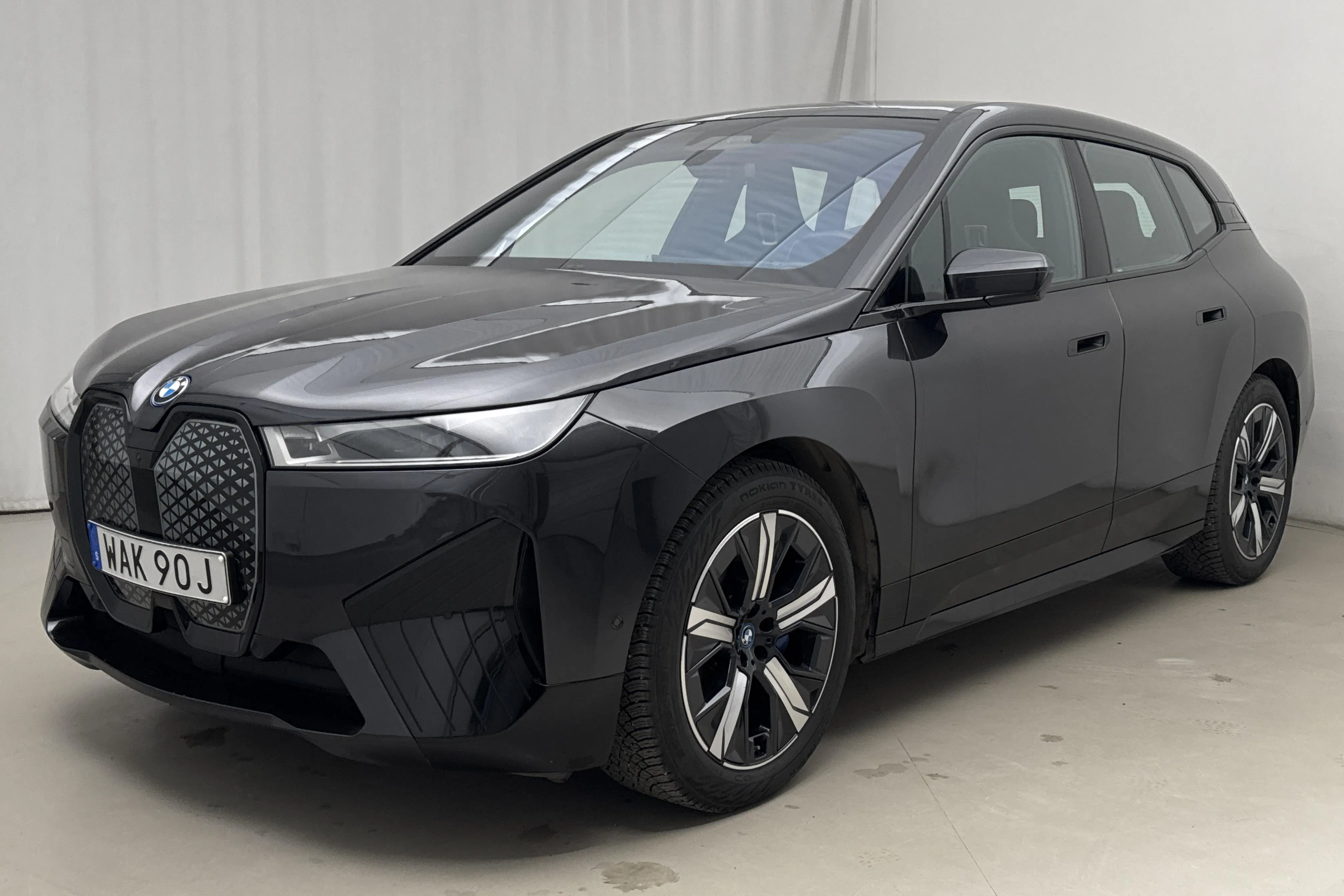 BMW iX M60, I20 (620hk)