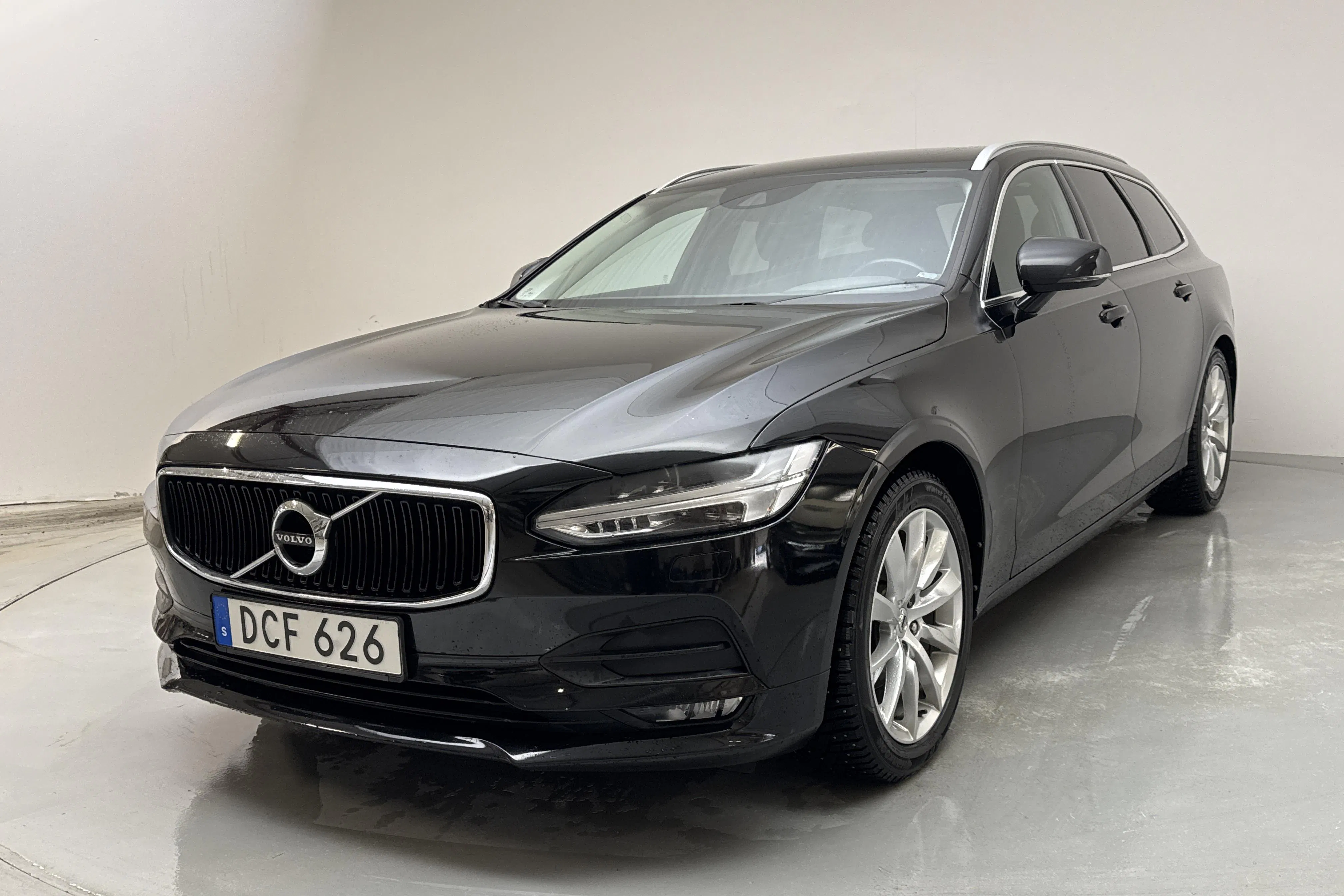 Presentation photo 1 of 15: Volvo V90 D4 (190hk) - 182 180 km - Automatic - black - 2018
