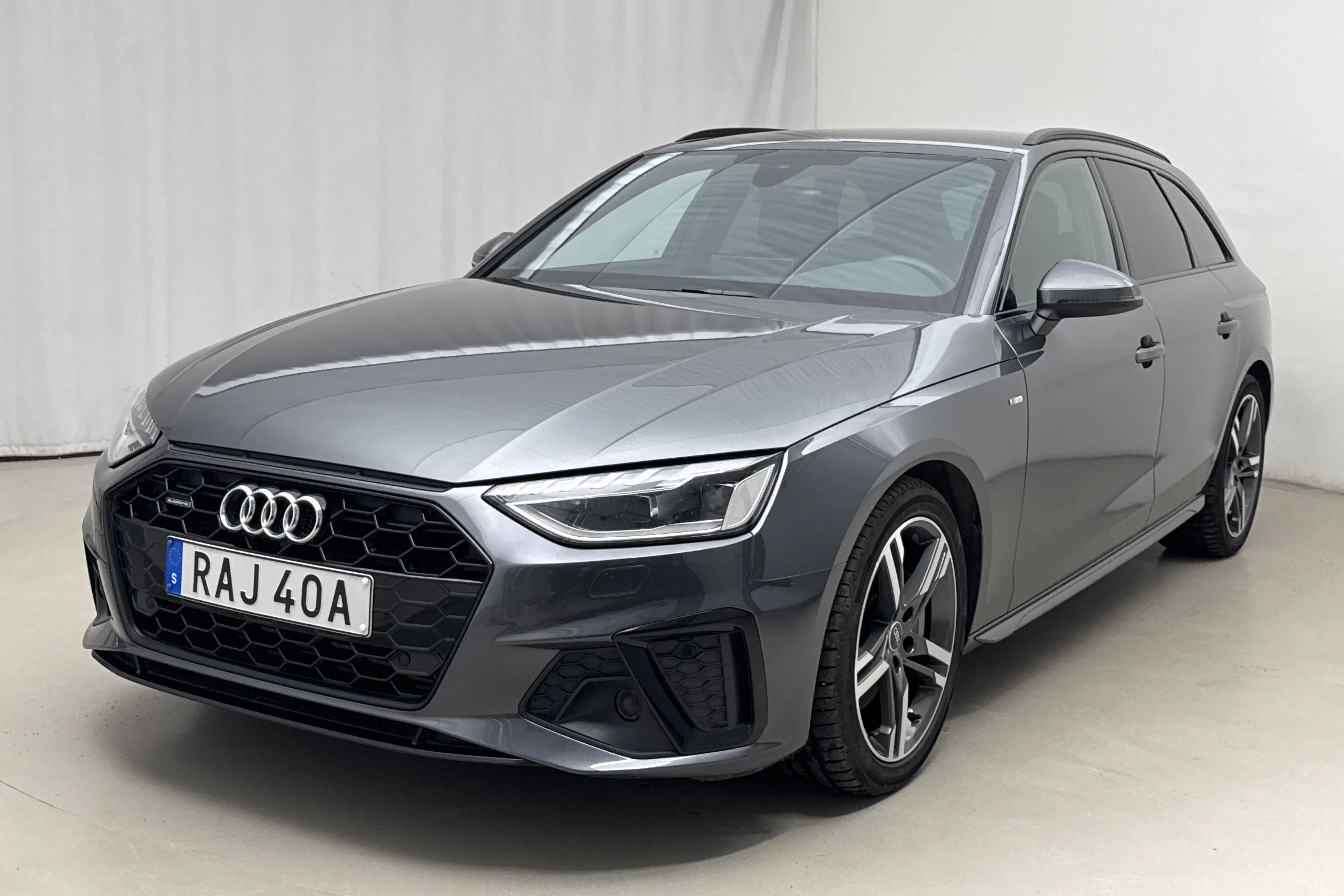 Audi A4 Avant 45 TFSI quattro (265hk)