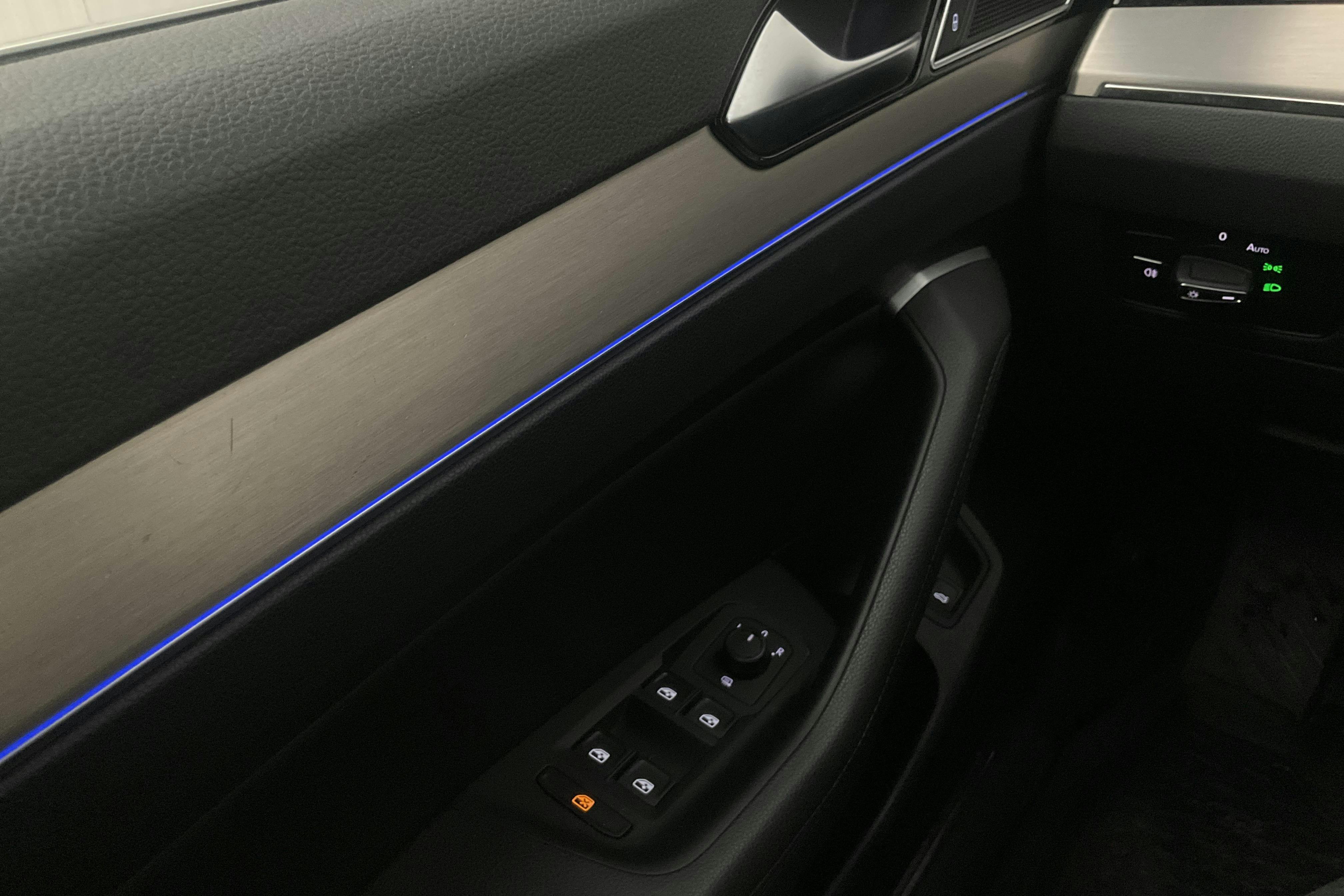 Presentationsfoto 26 av 26: VW Passat 1.4 Plug-in-Hybrid Sportscombi (218hk) - 13 146 mil - Automat - Dark Grey - 2018