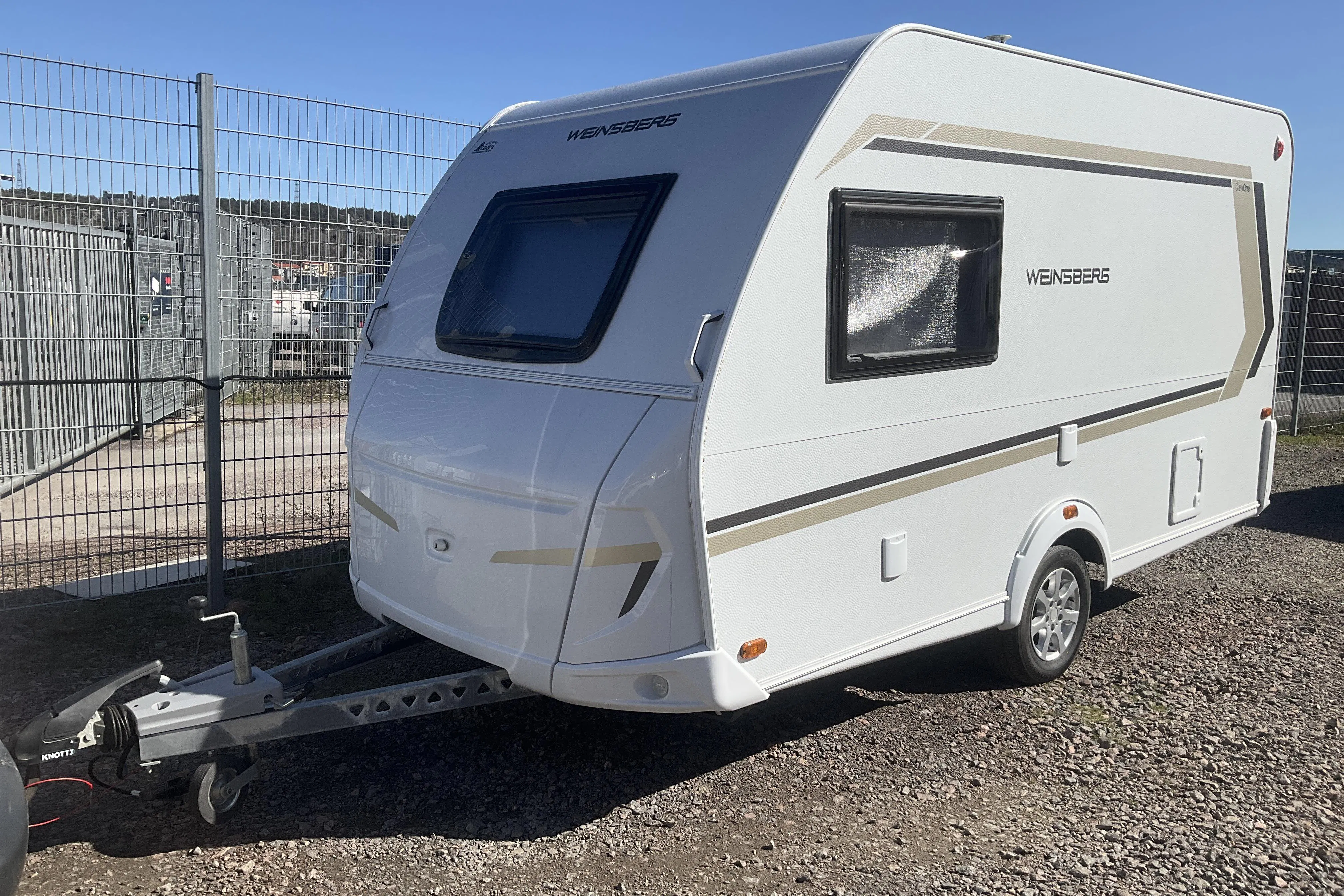 Presentationsfoto 1 av 27: WEINSBERG CaraOne 400 Husvagn - 0 km - 2022