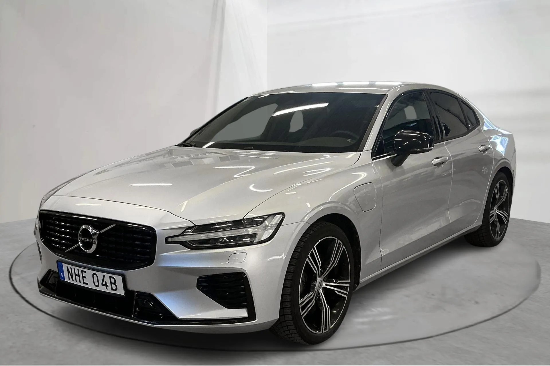 Presentation photo 1 of 20: Volvo S60 T8 AWD Recharge (455hk) - 103 030 km - Automatic - silver - 2022