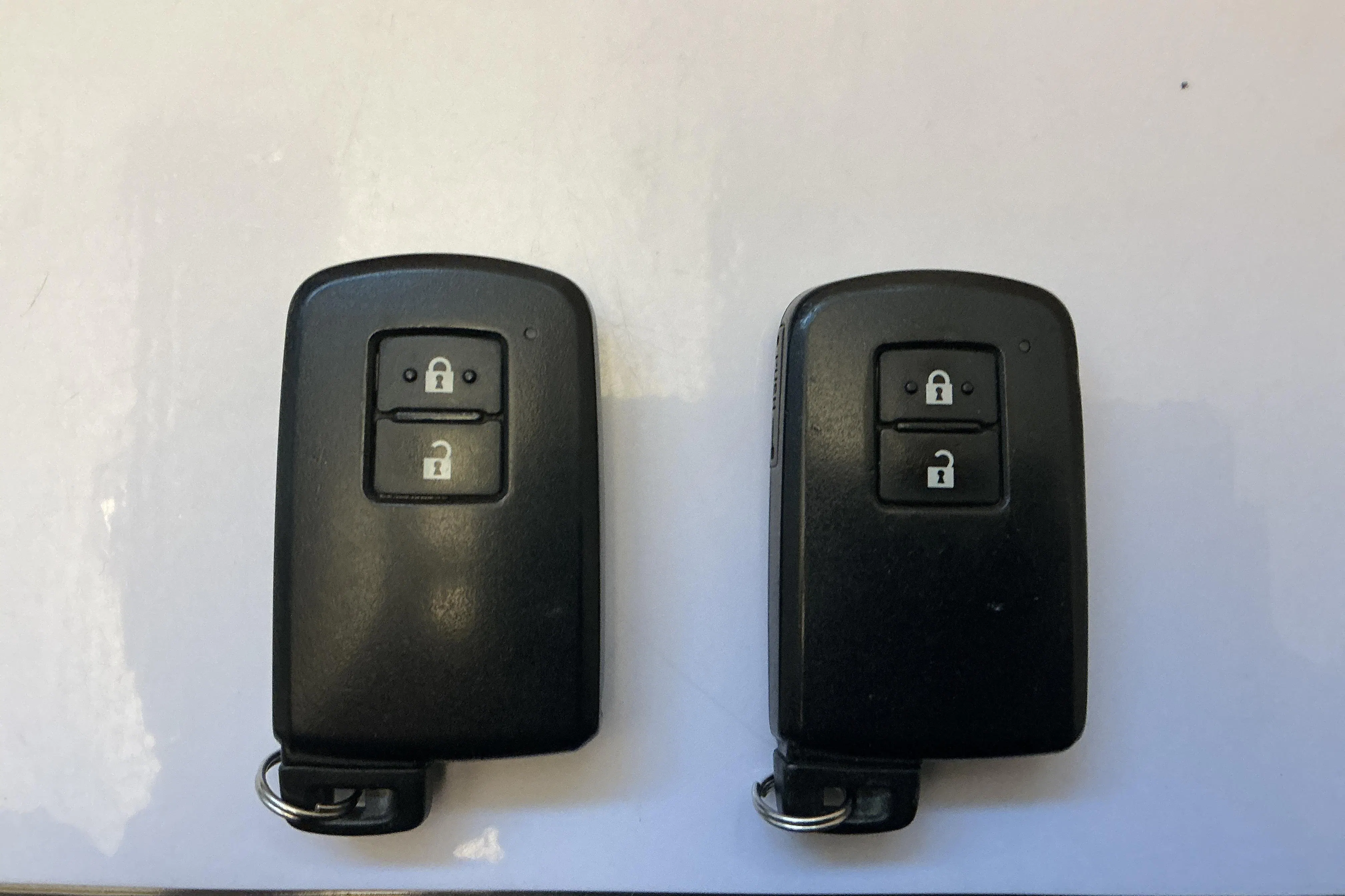 Presentationsfoto 14 av 14: Toyota Auris 1.8 HSD Touring Sports (99hk) - 13 185 mil - Automat - röd - 2017