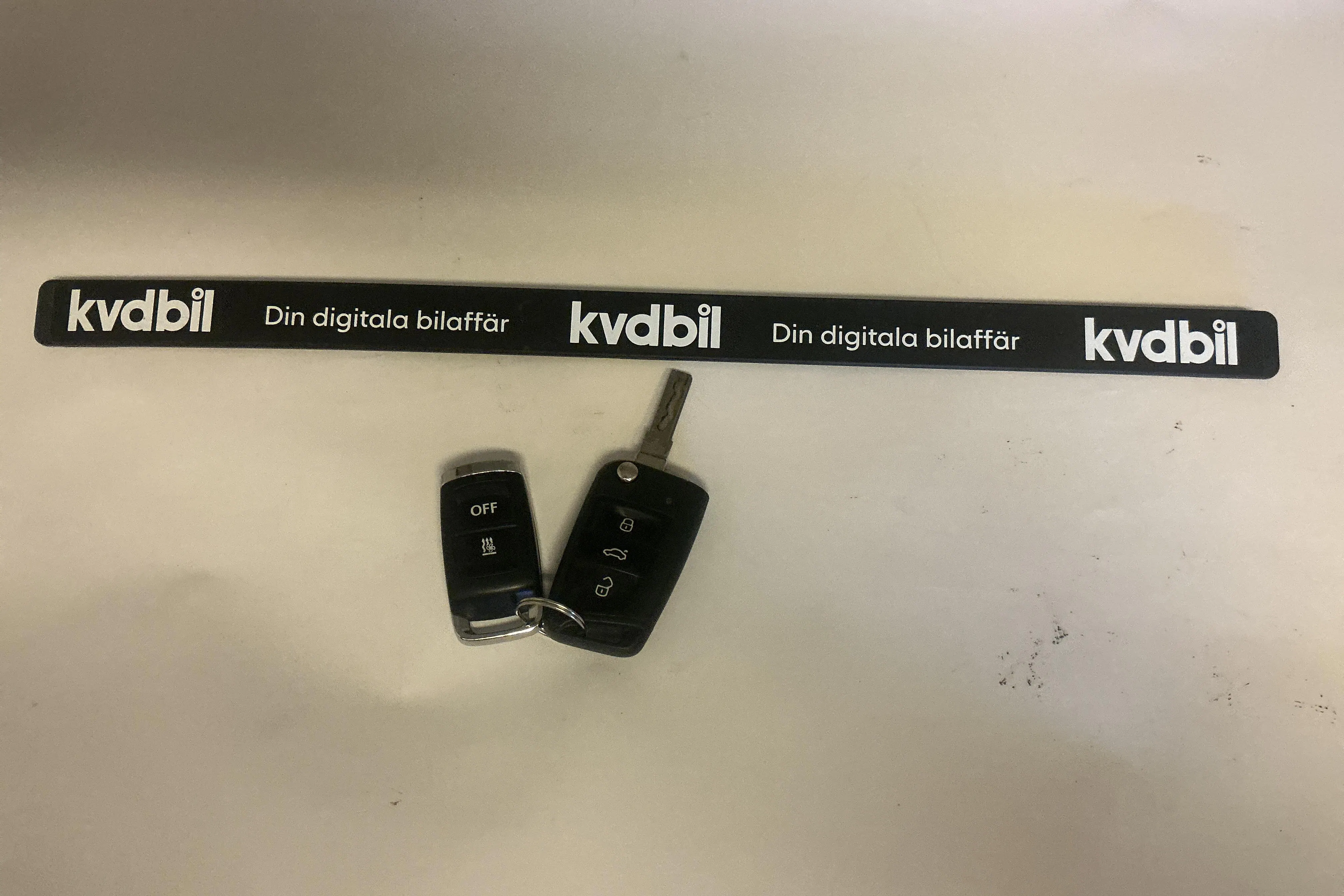 Presentation photo 16 of 16: VW Golf Alltrack 2.0 TDI 4MOTION (184hk) - 137 890 km - Automatic - red - 2020