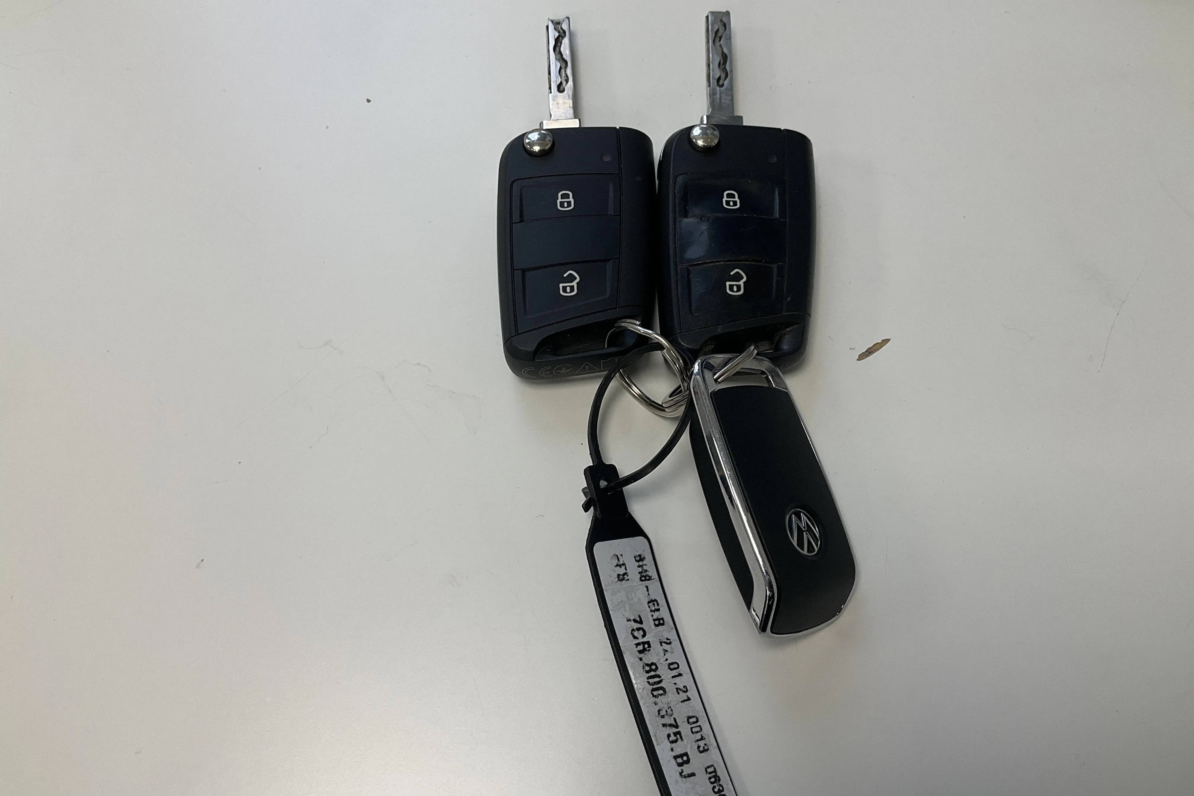 Presentation photo 19 of 19: VW Crafter 35 2.0 TDI Chassi (177hk) - 68 450 km - Automatic - white - 2021