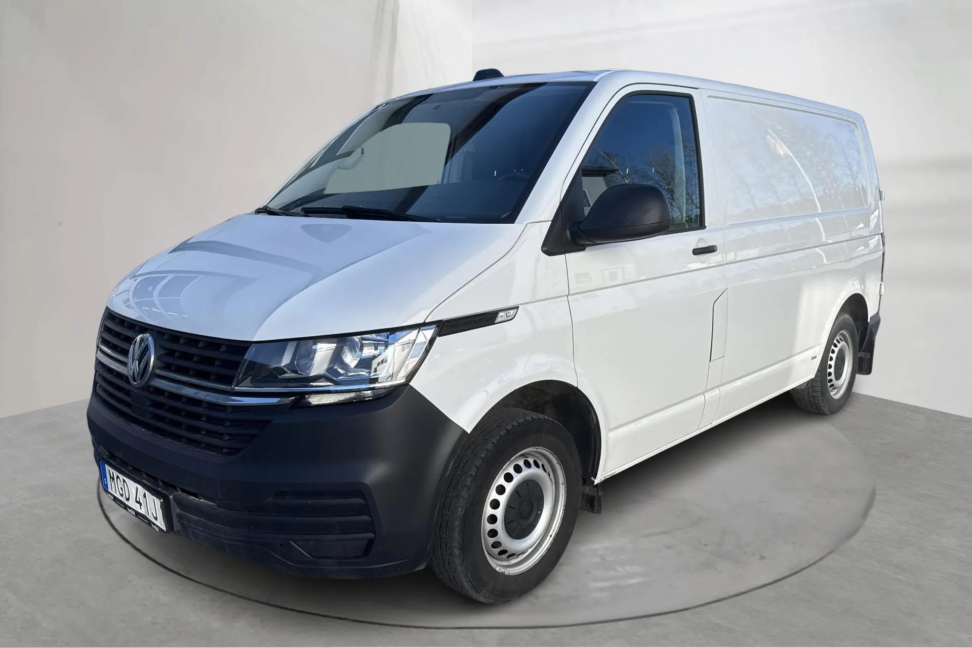 Presentation photo 1 of 16: VW Transporter T6.1 Skåp TDI (90hk) - 228 590 km - Manual - white - 2022