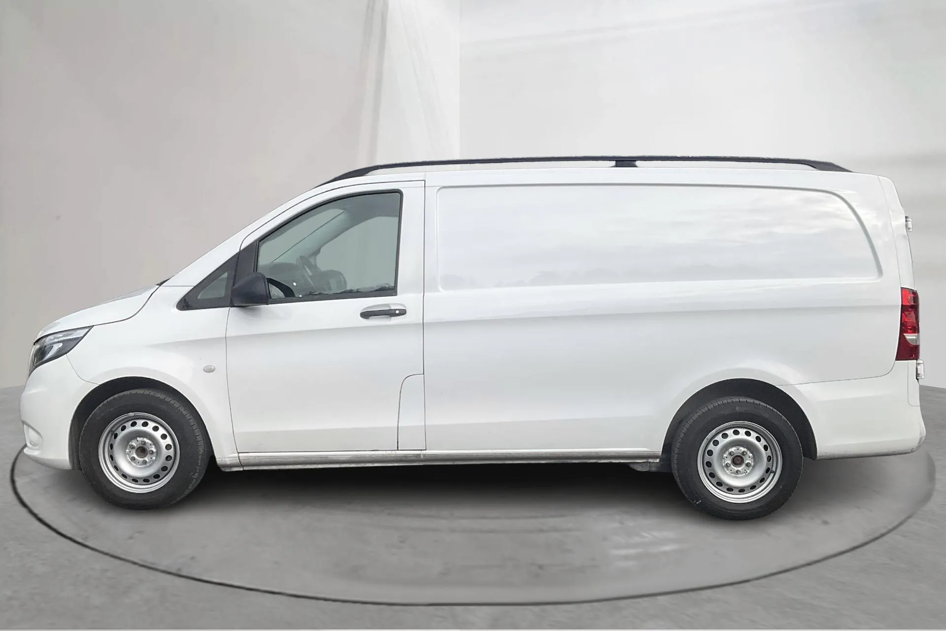 Presentationsfoto 2 av 12: Mercedes Vito 116 CDI W640 (163hk) - 21 962 mil - Automat - vit - 2022