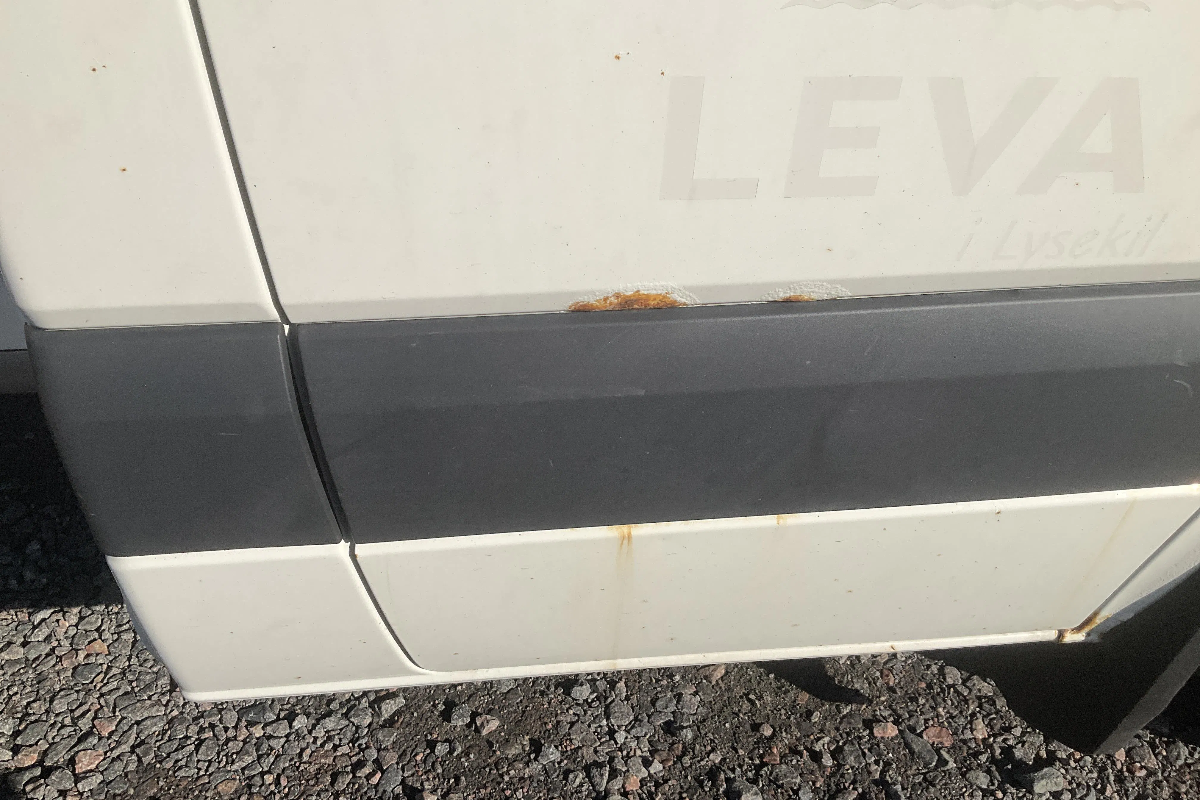 Presentation photo 35 of 35: VW Crafter 50 2.5 TDI Flak (163hk) - 113 090 km - Manual - white - 2008