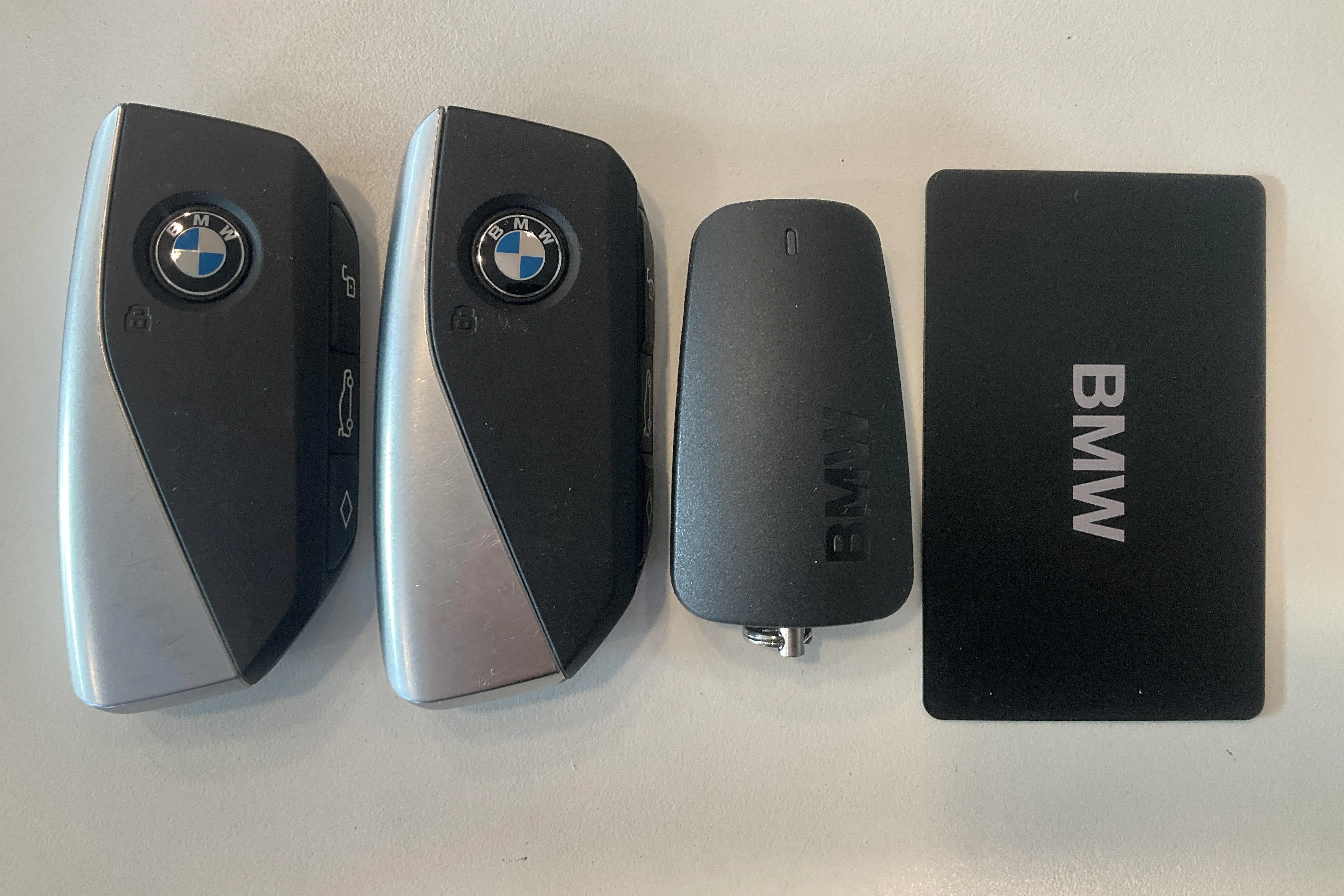 Presentationsfoto 23 av 23: BMW 530e xDrive Touring, G61 (299hk) - 3 668 mil - Automat - grå - 2025