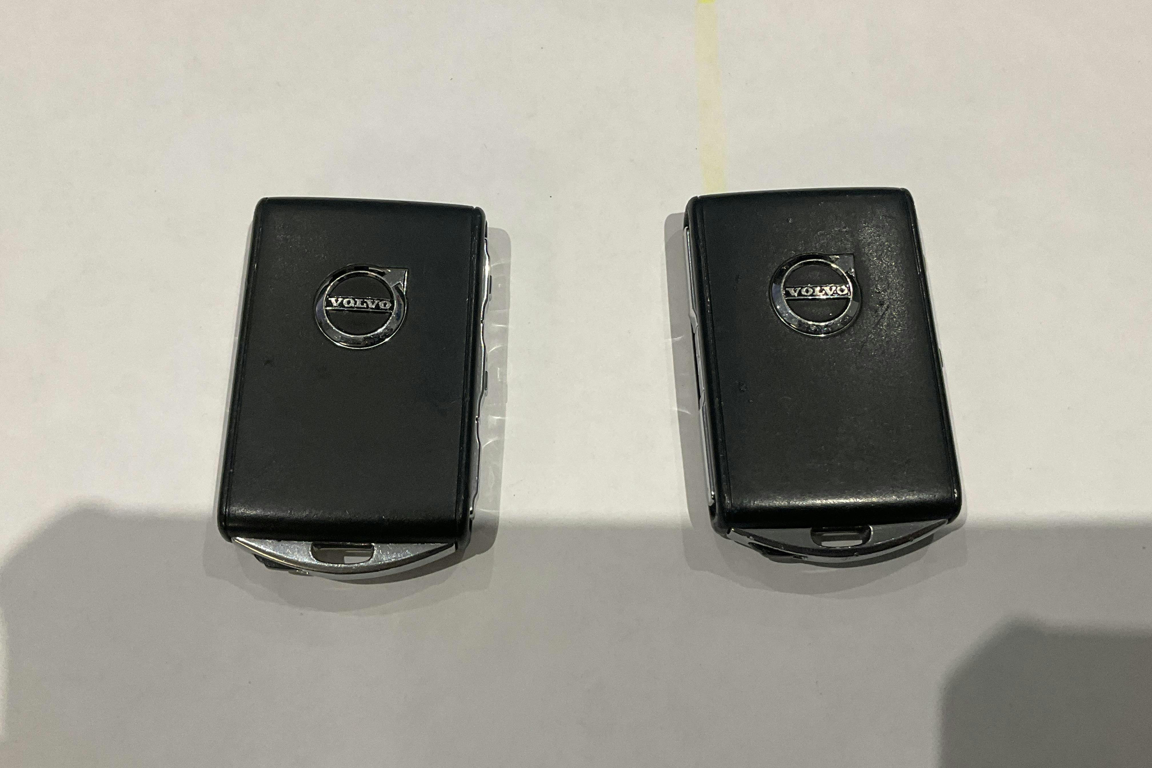 Presentation photo 15 of 15: Volvo XC60 T8 AWD Twin Engine (407hk) - 215 560 km - Automatic - black - 2018