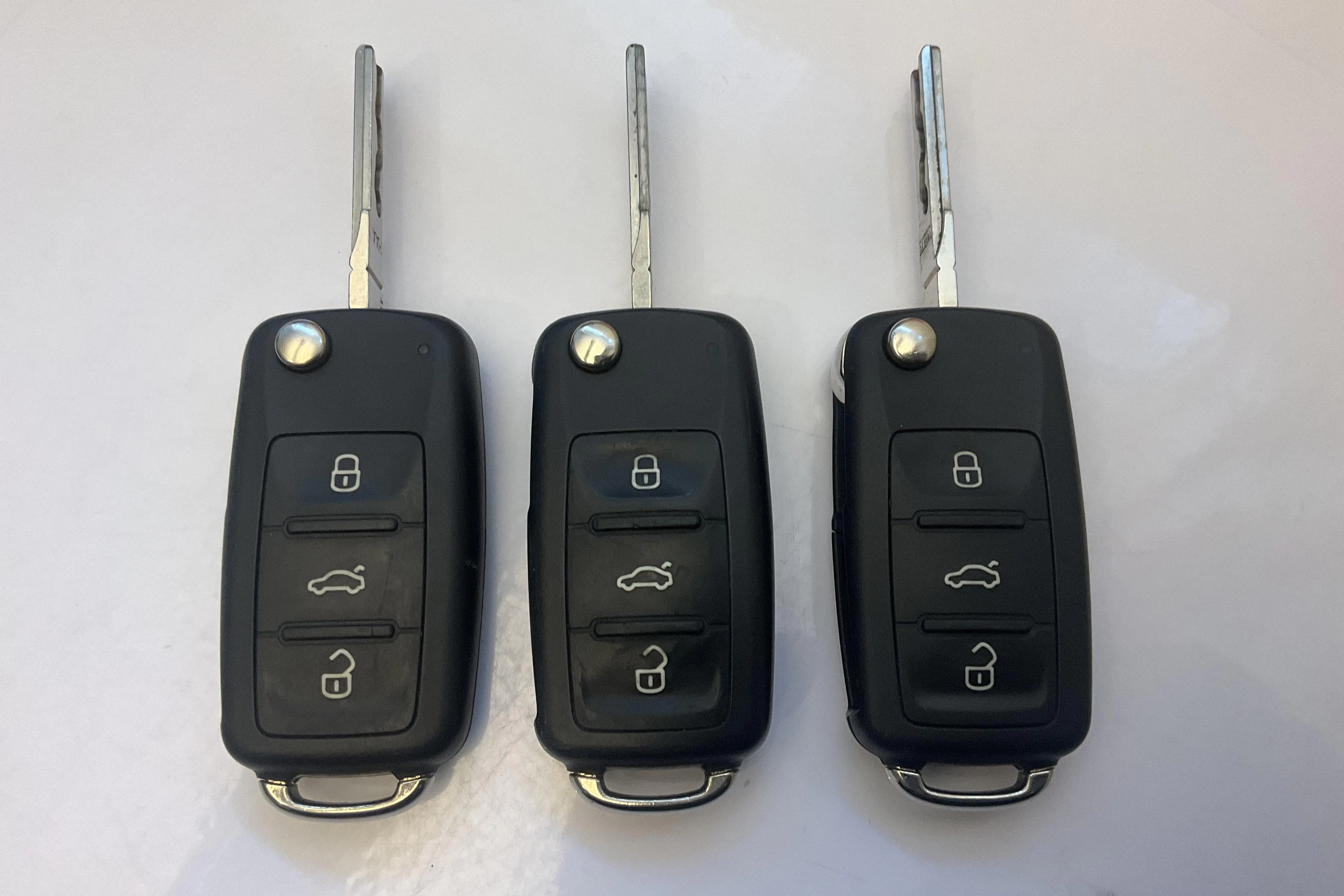 Presentation photo 13 of 13: VW Caddy 1.6 TDI Skåp (102hk) - 358 990 km - Automatic - white - 2015