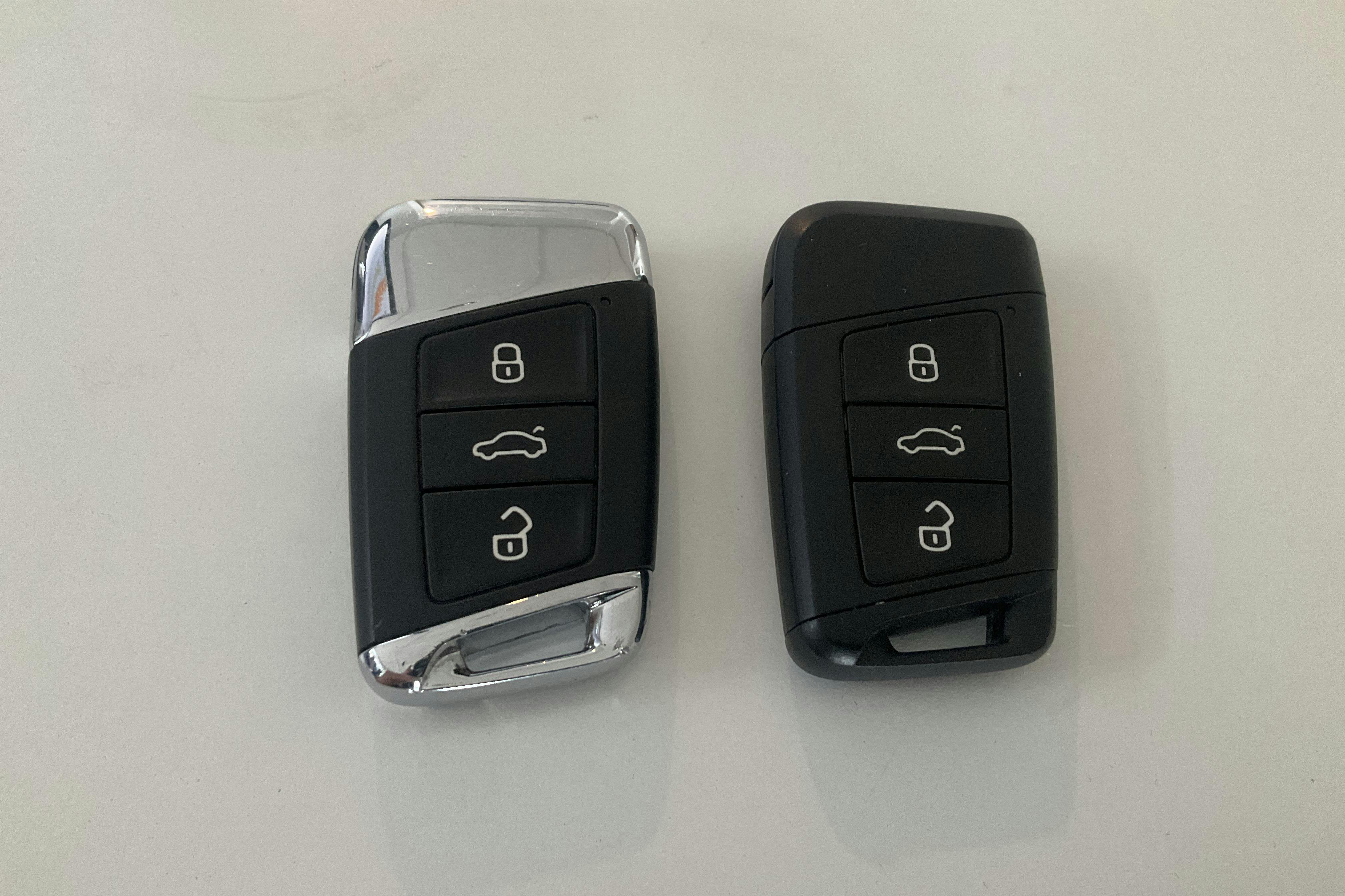 Presentation photo 17 of 17: VW Passat 1.5 TSI Sportscombi (150hk) - 82 380 km - Automatic - silver - 2021