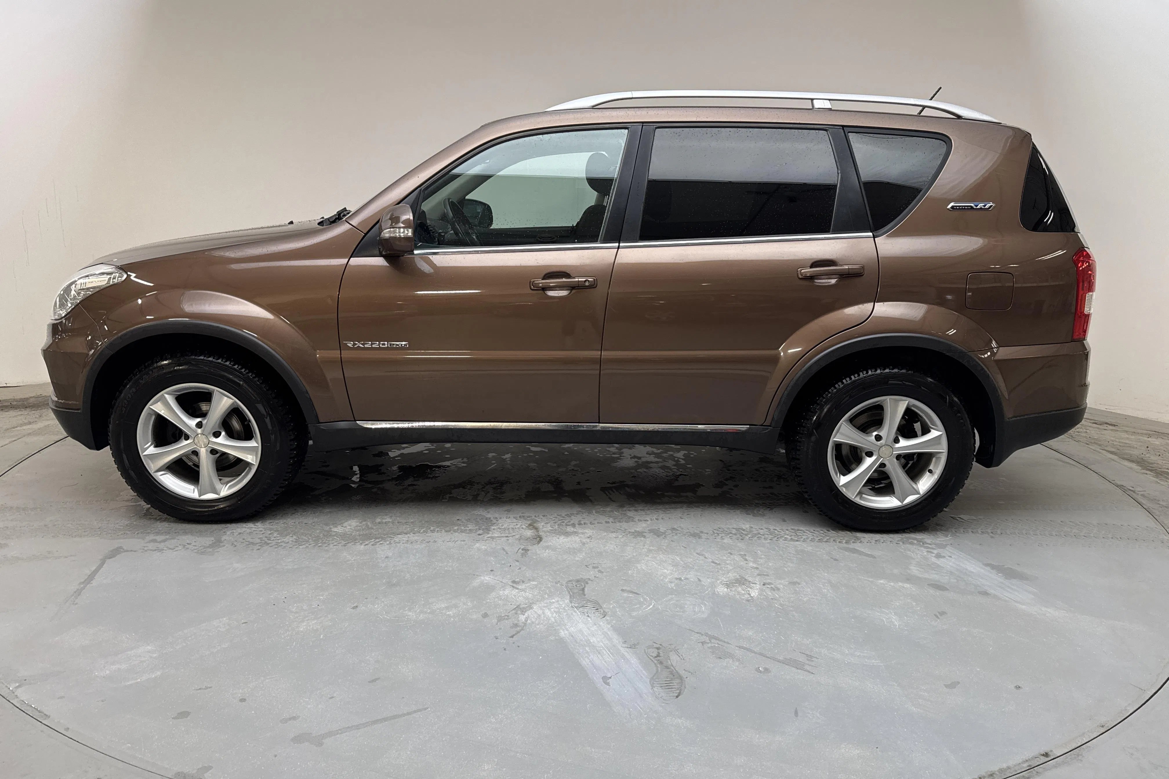 Presentation photo 2 of 15: SsangYong Rexton 2.2 XDi 4WD (178hk) - 116 050 km - Automatic - brown - 2016