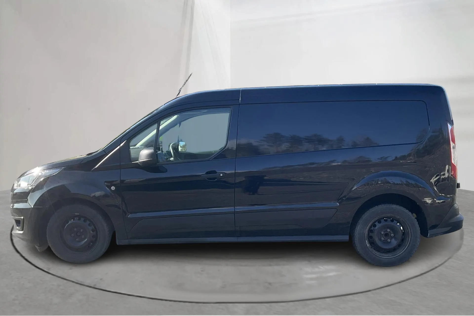 Presentation photo 2 of 14: Ford Transit Connect 1.5 TDCi (120hk) - 226 670 km - Automatic - black - 2019