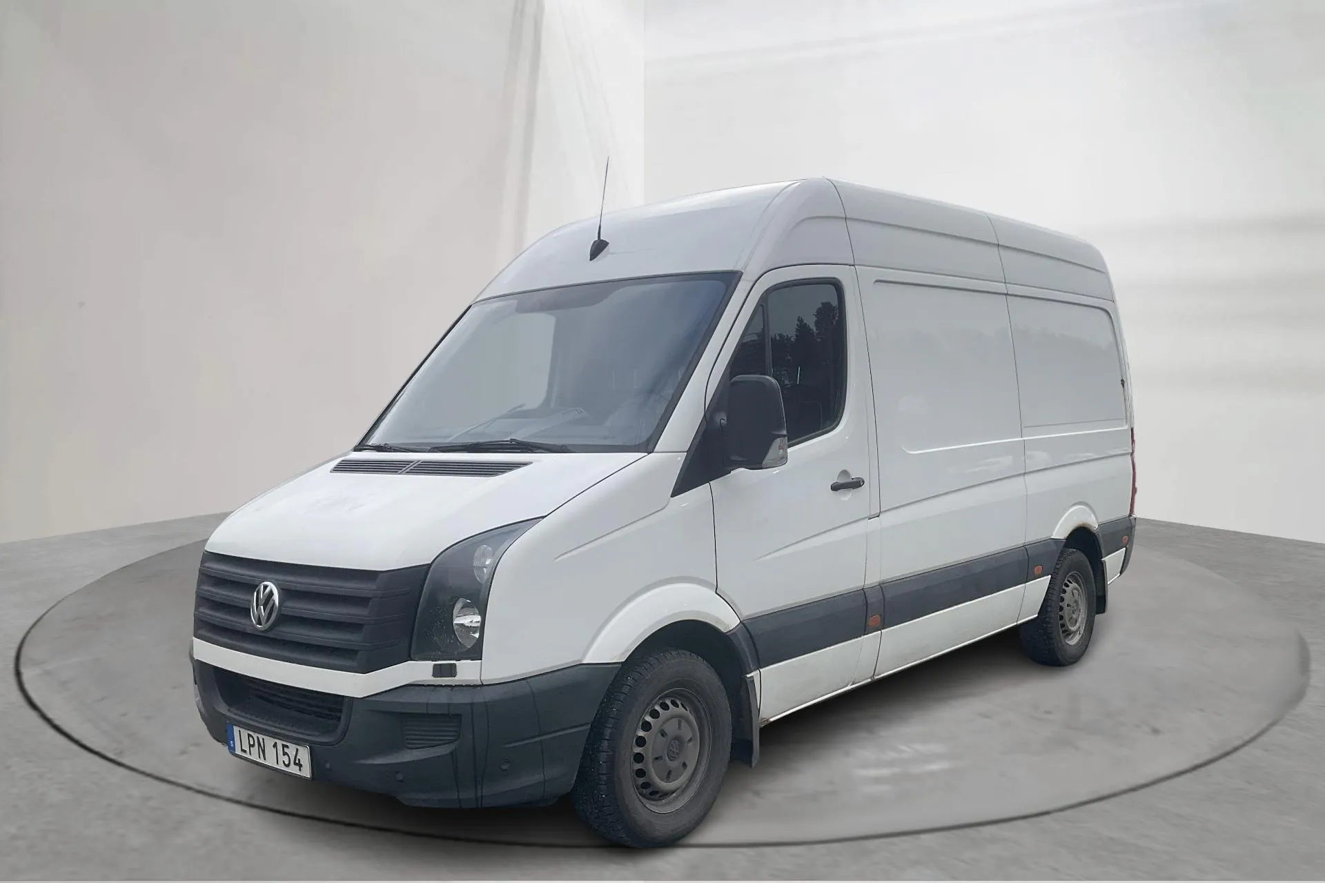 Presentationsfoto 1 av 13: VW Crafter 35 2.0 TDI Skåp (163hk) - 25 208 mil - Manuell - vit - 2015