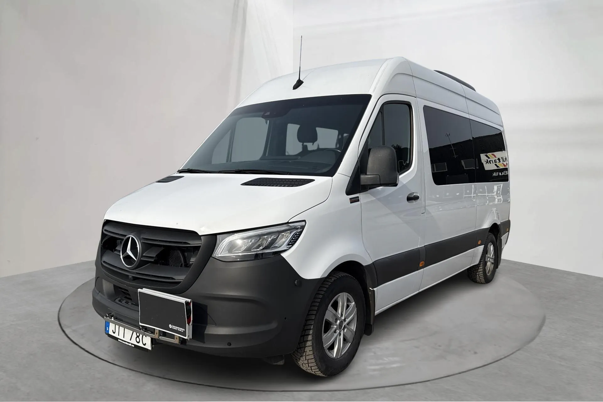 Presentation photo 1 of 17: Mercedes Sprinter 316 CDI RWD (163hk) - 148 860 km - Automatic - white - 2021
