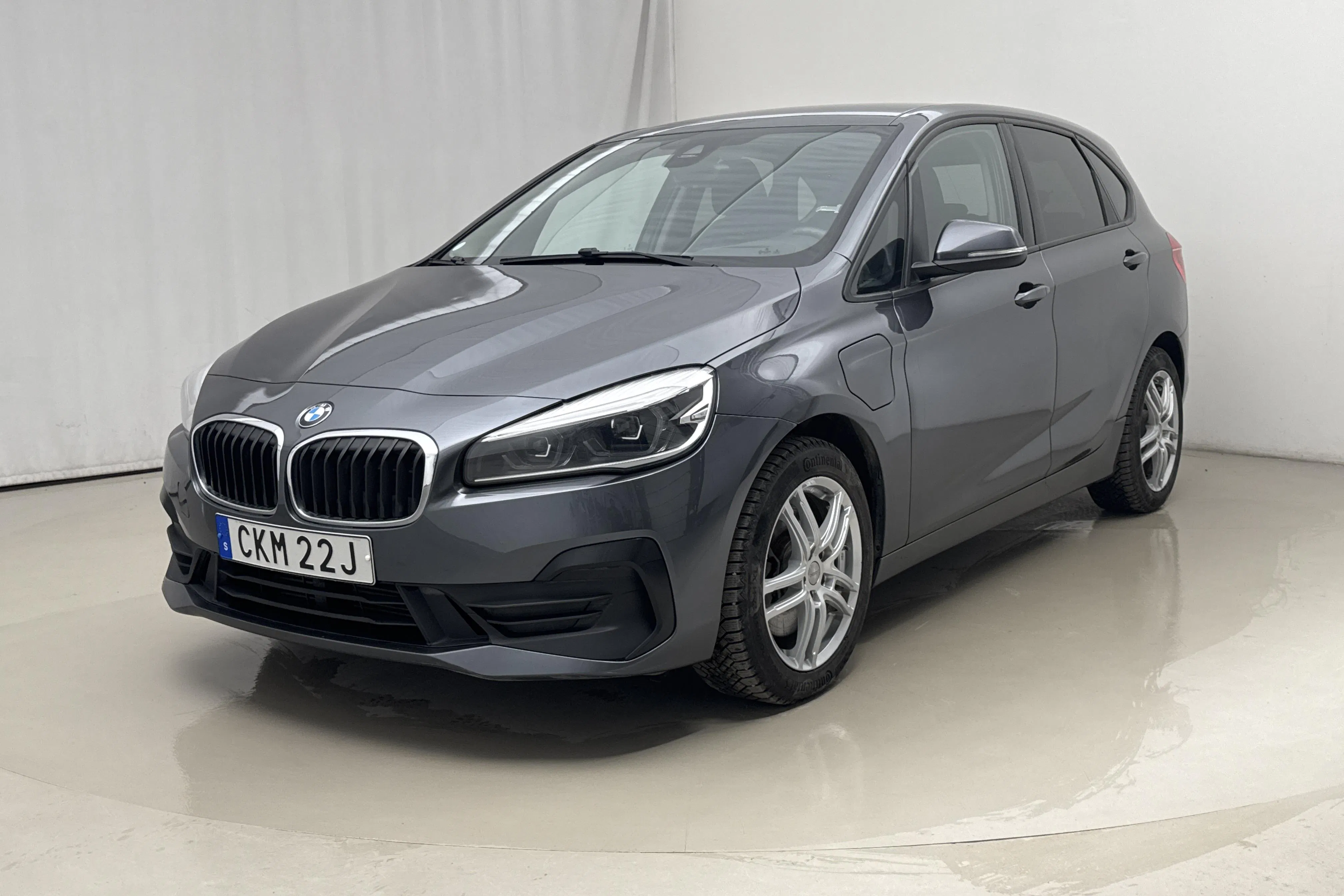 Presentation photo 1 of 24: BMW 225xe Active Tourer LCI iPerformance 9,7kWh, F45 (224hk) - 102 660 km - Automatic - gray - 2020