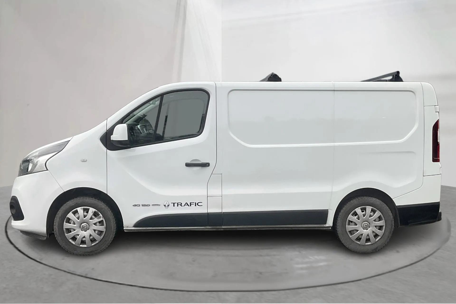Presentationsfoto 2 av 14: Renault Trafic 1.6 dCi Skåp (120hk) - 12 661 mil - Manuell - vit - 2016