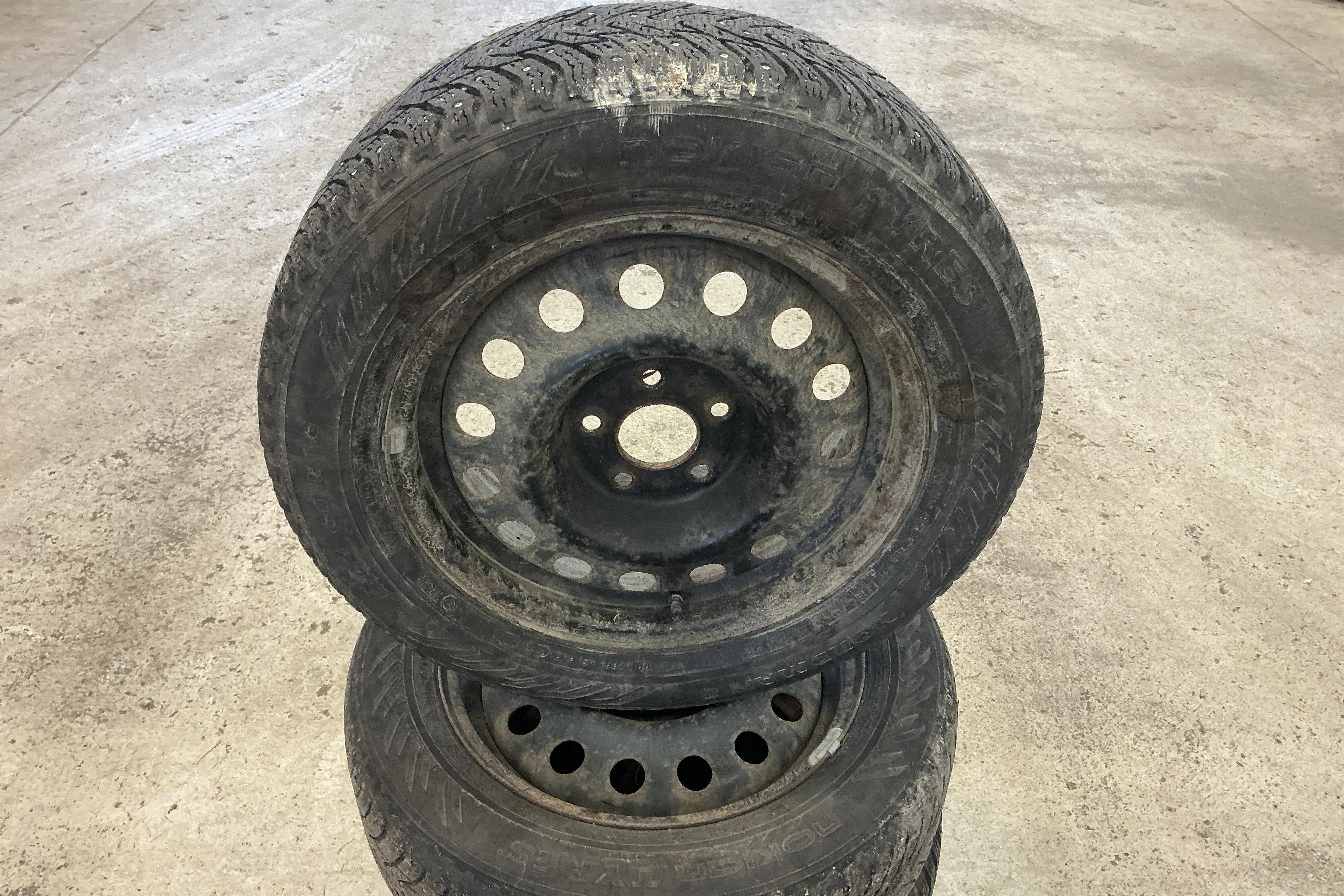 Presentationsfoto 21 av 21: KIA Niro Plug-in Hybrid 1.6 (141hk) - 28 049 mil - Automat - vit - 2020