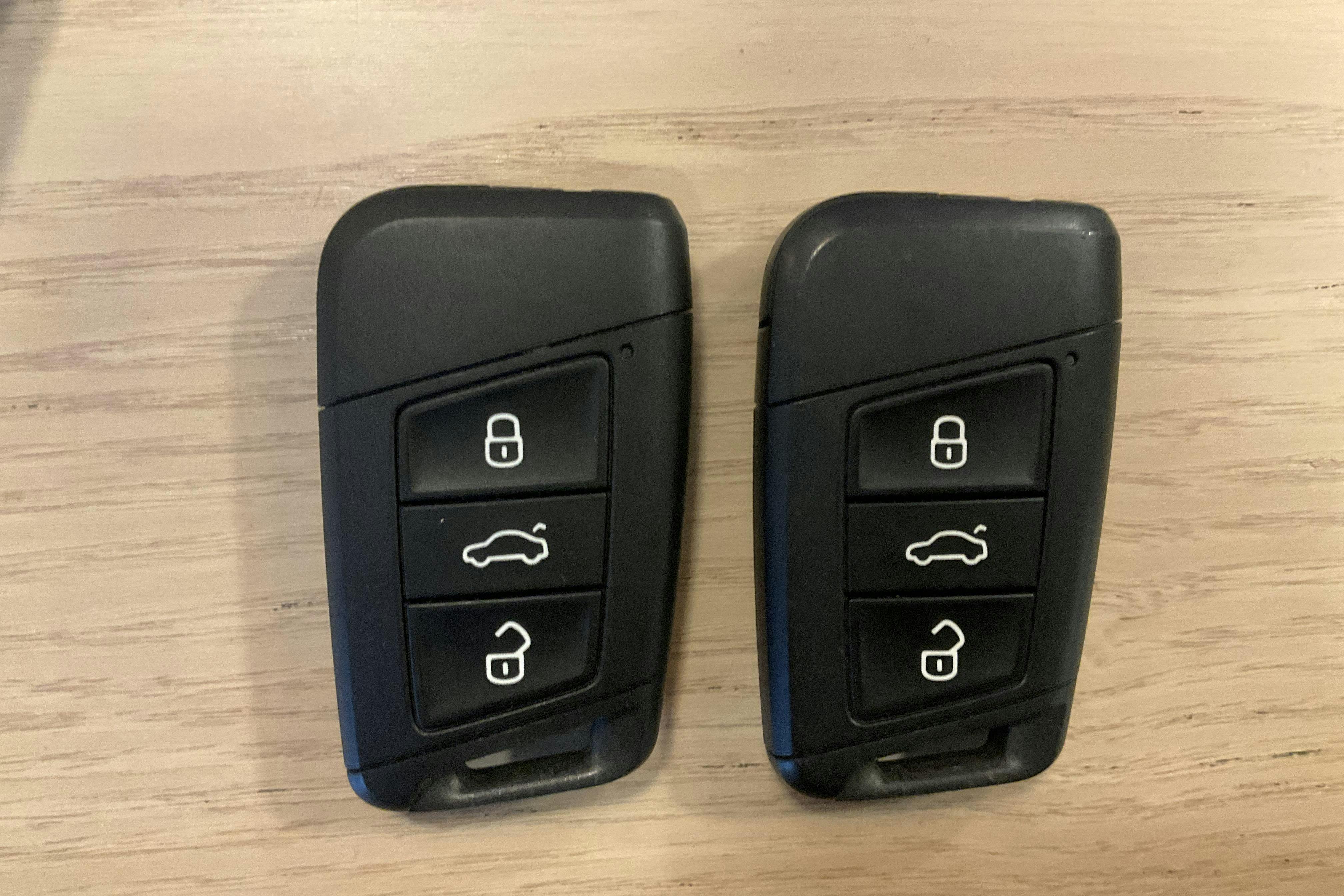 Presentationsfoto 16 av 16: VW Passat 1.5 TSI Sportscombi (150hk) - 6 613 mil - Automat - grå - 2022