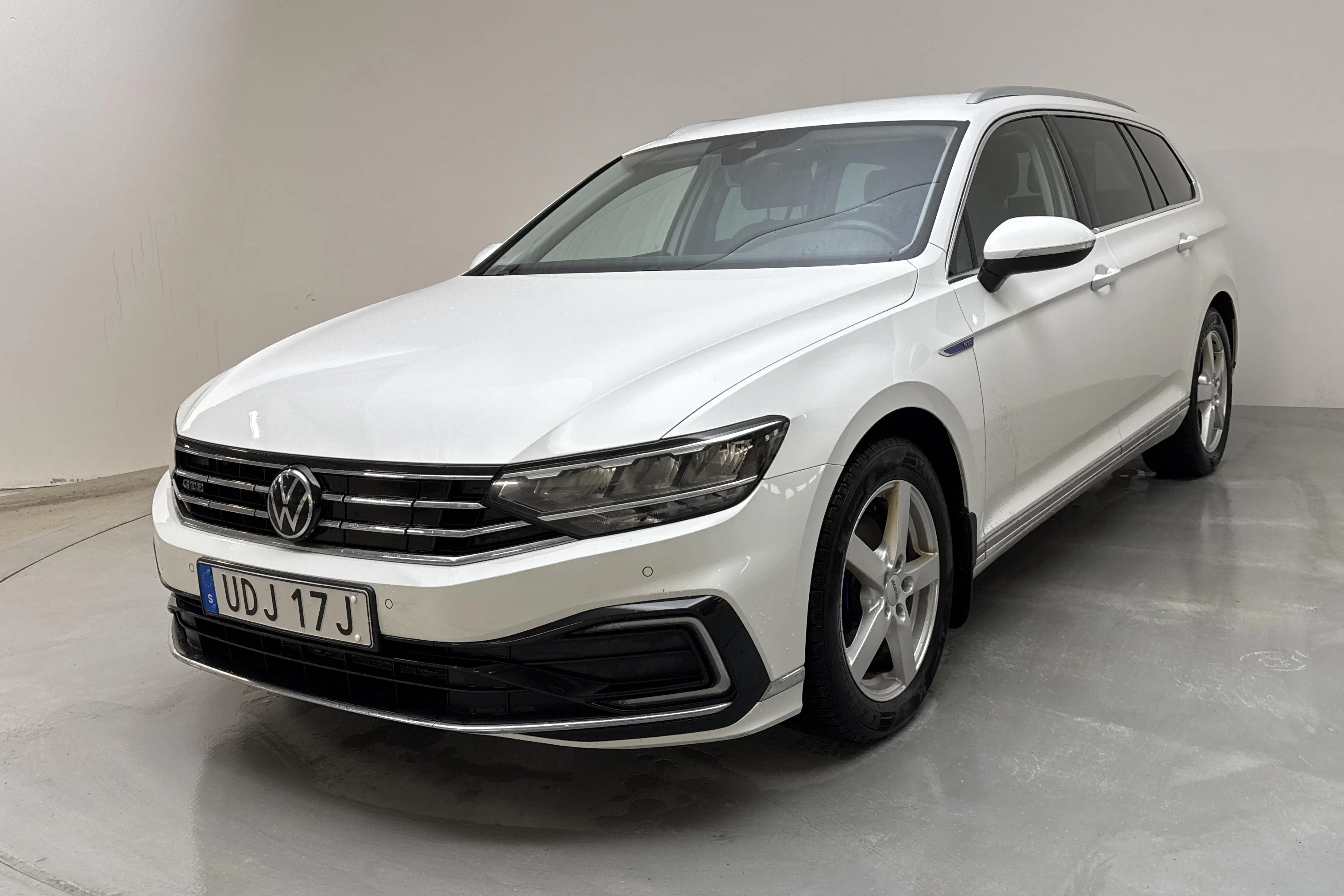 VW Passat 1.4 GTE Sportscombi (218hk)
