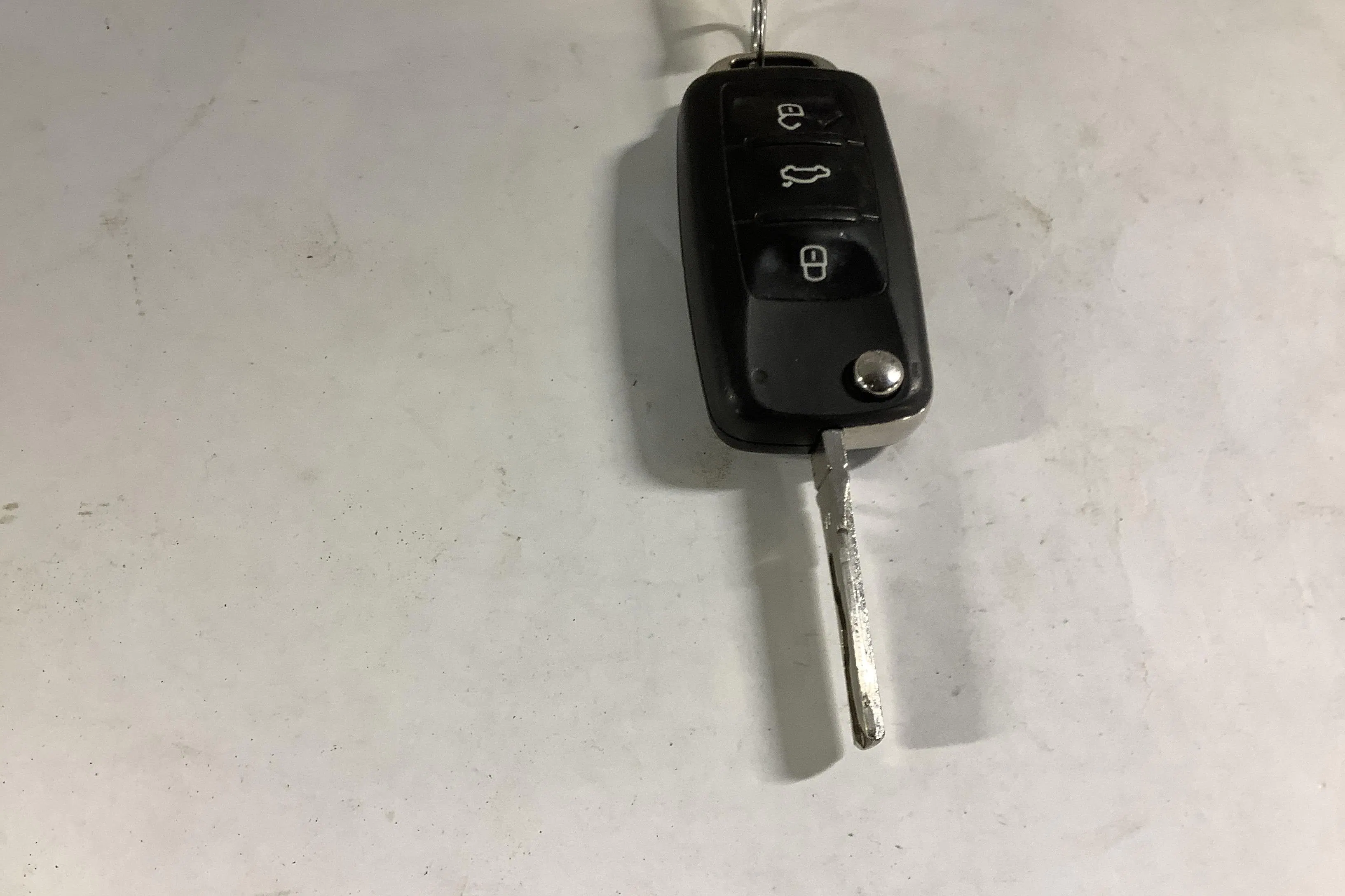 Presentation photo 16 of 16: VW Caddy 2.0 TDI Skåp 4MOTION (150hk) - 141 130 km - Automatic - white - 2017