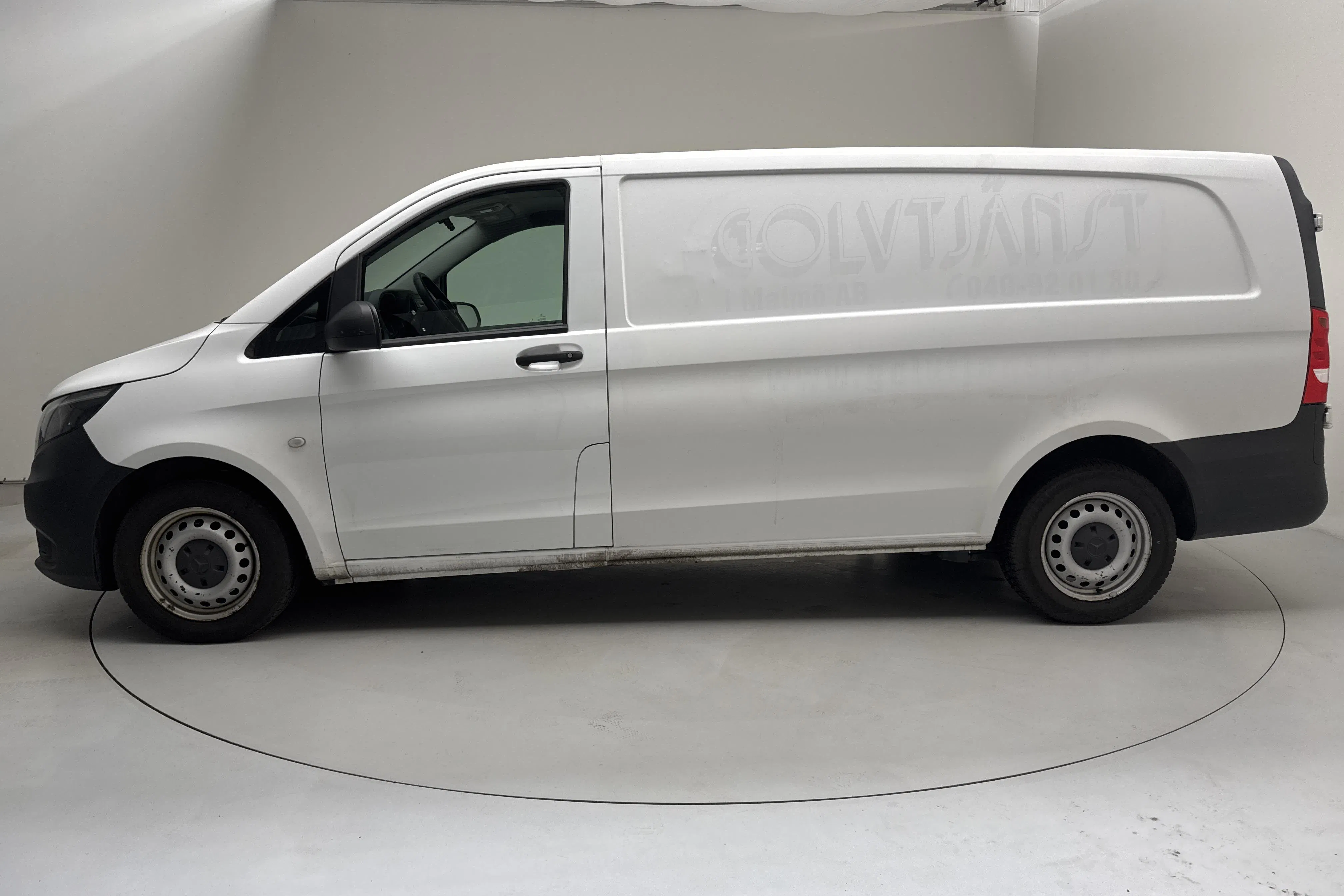 Presentationsfoto 2 av 12: Mercedes Vito 111 CDI W640 (114hk) - 11 802 mil - Manuell - vit - 2019