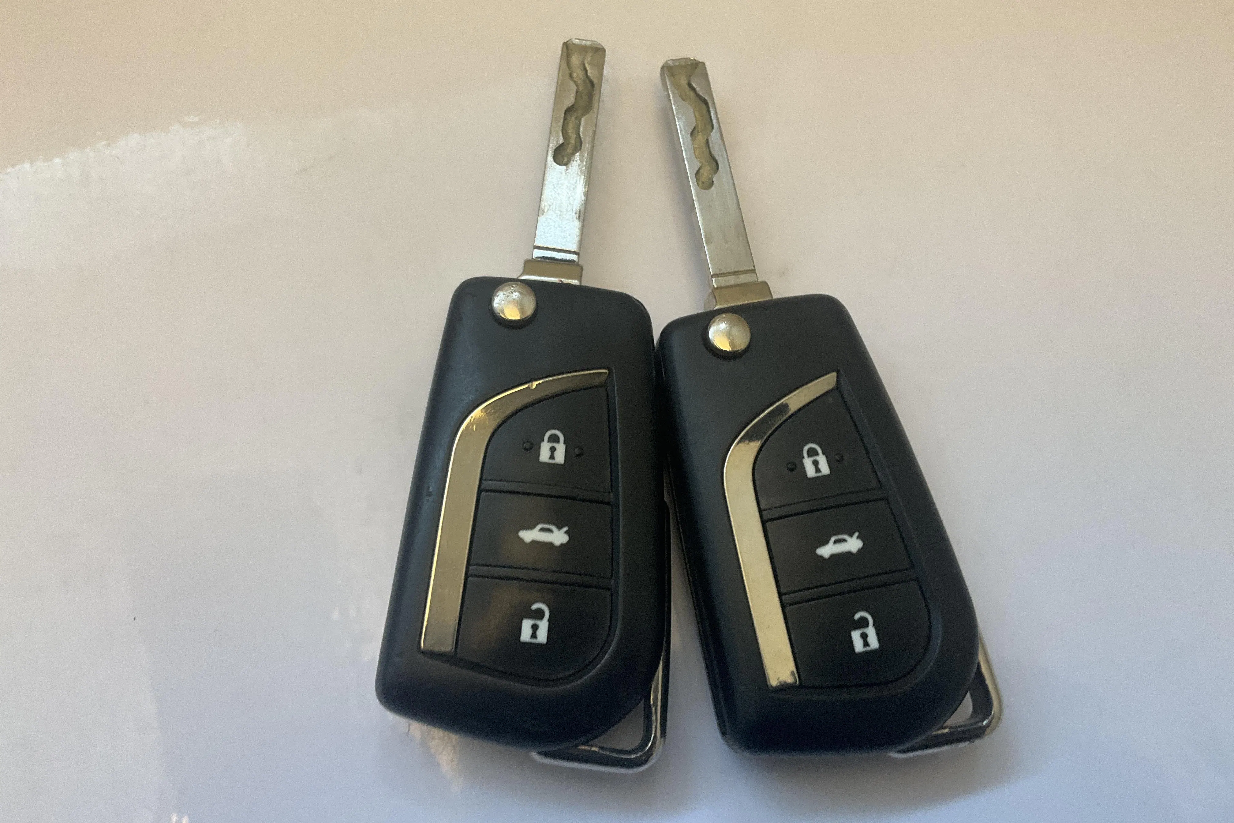 Presentation photo 14 of 14: Toyota Avensis 1.8 Kombi (147hk) - 169 710 km - Manual - white - 2014