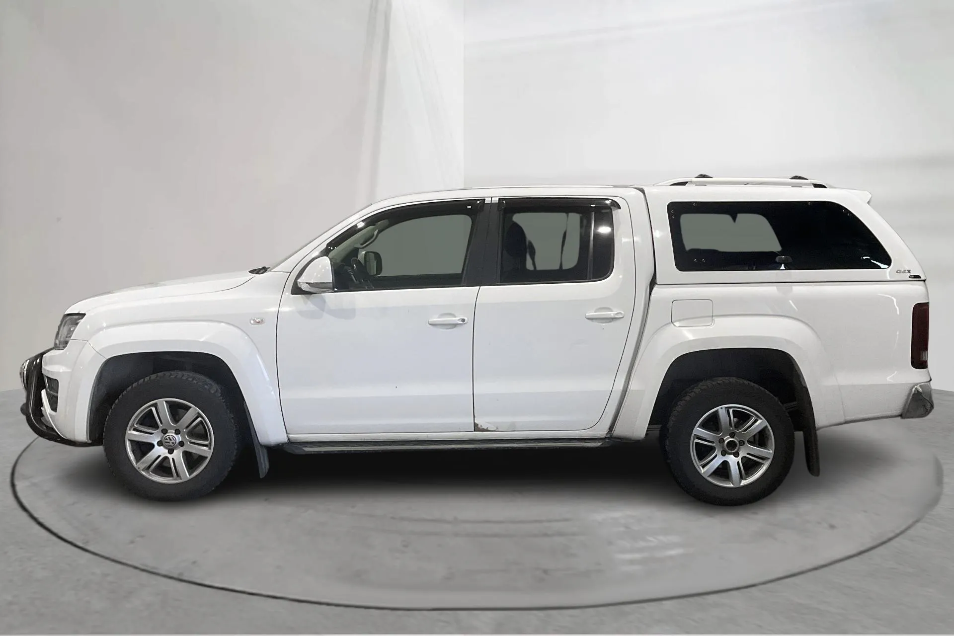 Presentationsfoto 2 av 14: VW Amarok 3.0 TDI 4motion (224hk) - 17 366 mil - Automat - vit - 2017