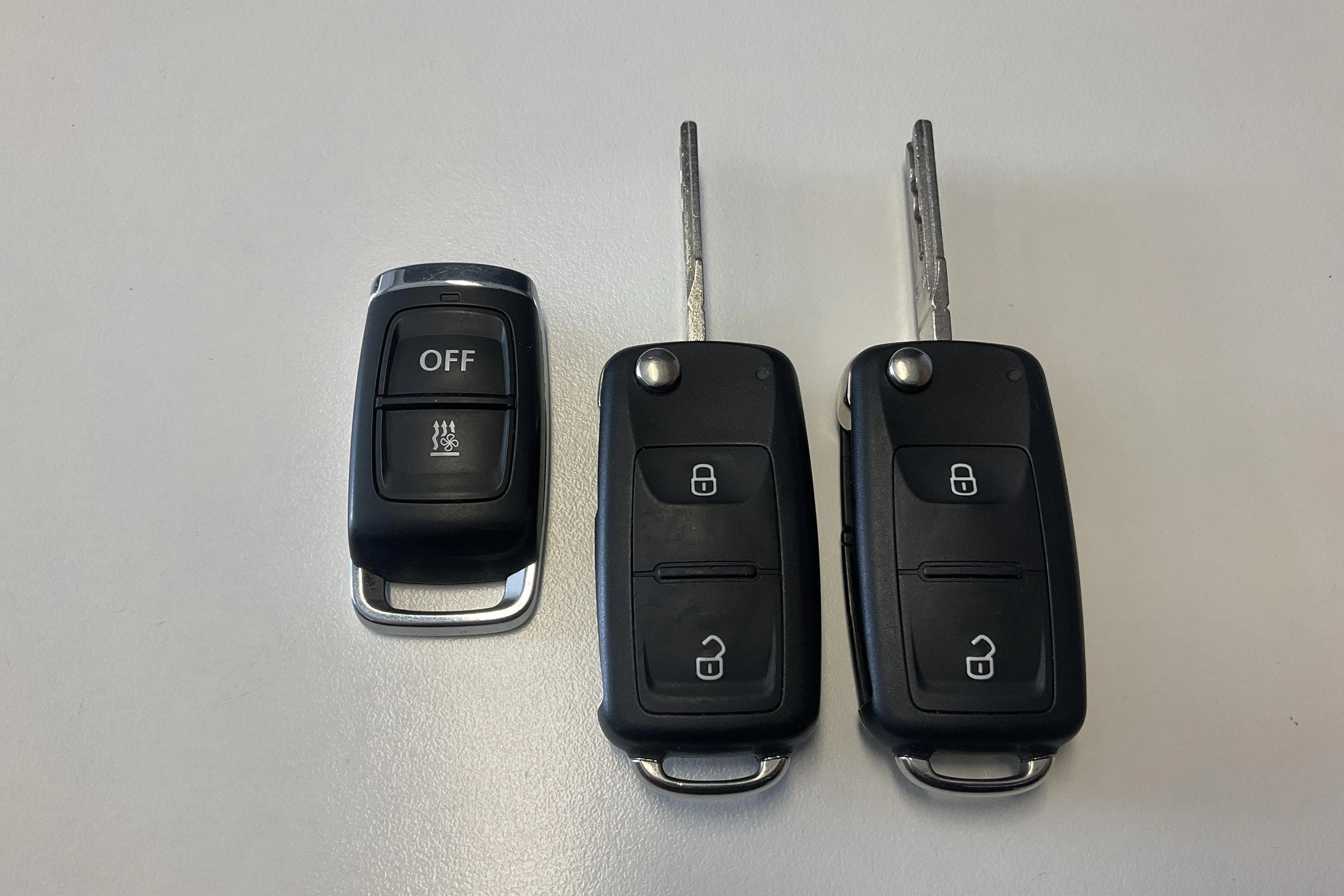 Presentationsfoto 14 av 14: VW Amarok 3.0 TDI 4motion (224hk) - 17 366 mil - Automat - vit - 2017