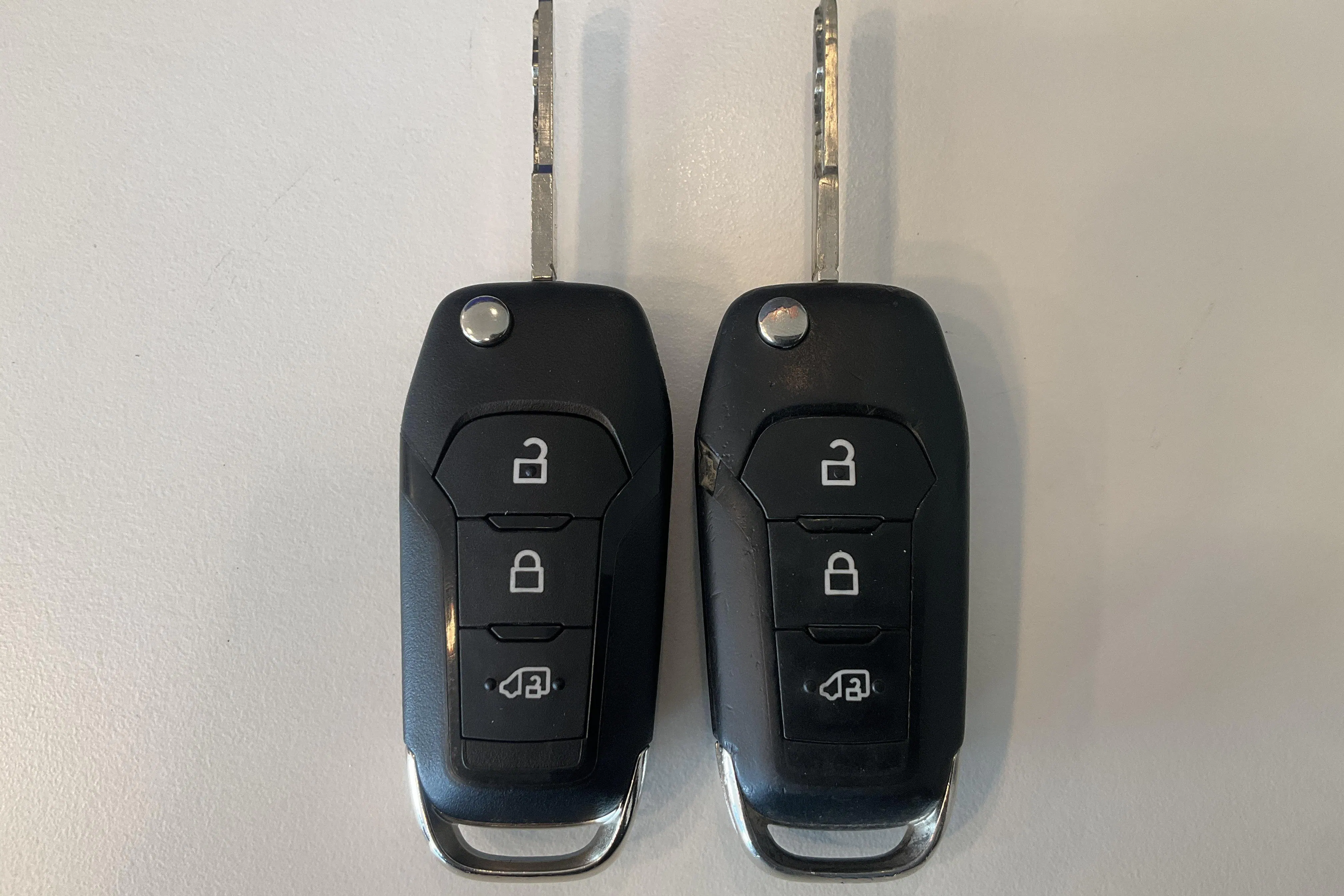 Presentationsfoto 19 av 19: Ford Transit Connect 1.5 EcoBlue (100hk) - 10 155 mil - Manuell - vit - 2020