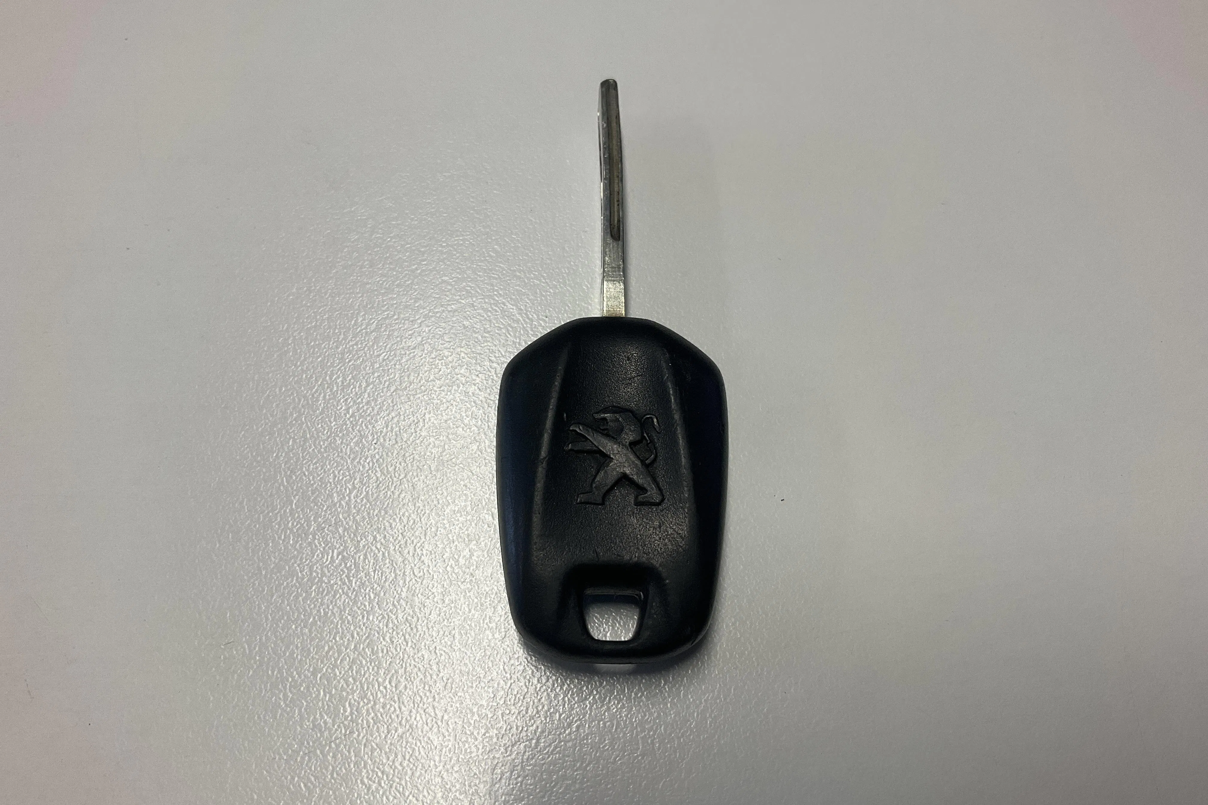 Presentationsfoto 13 av 13: Peugeot Partner 1.5 HDI Skåp (130hk) - 11 896 mil - Automat - vit - 2019