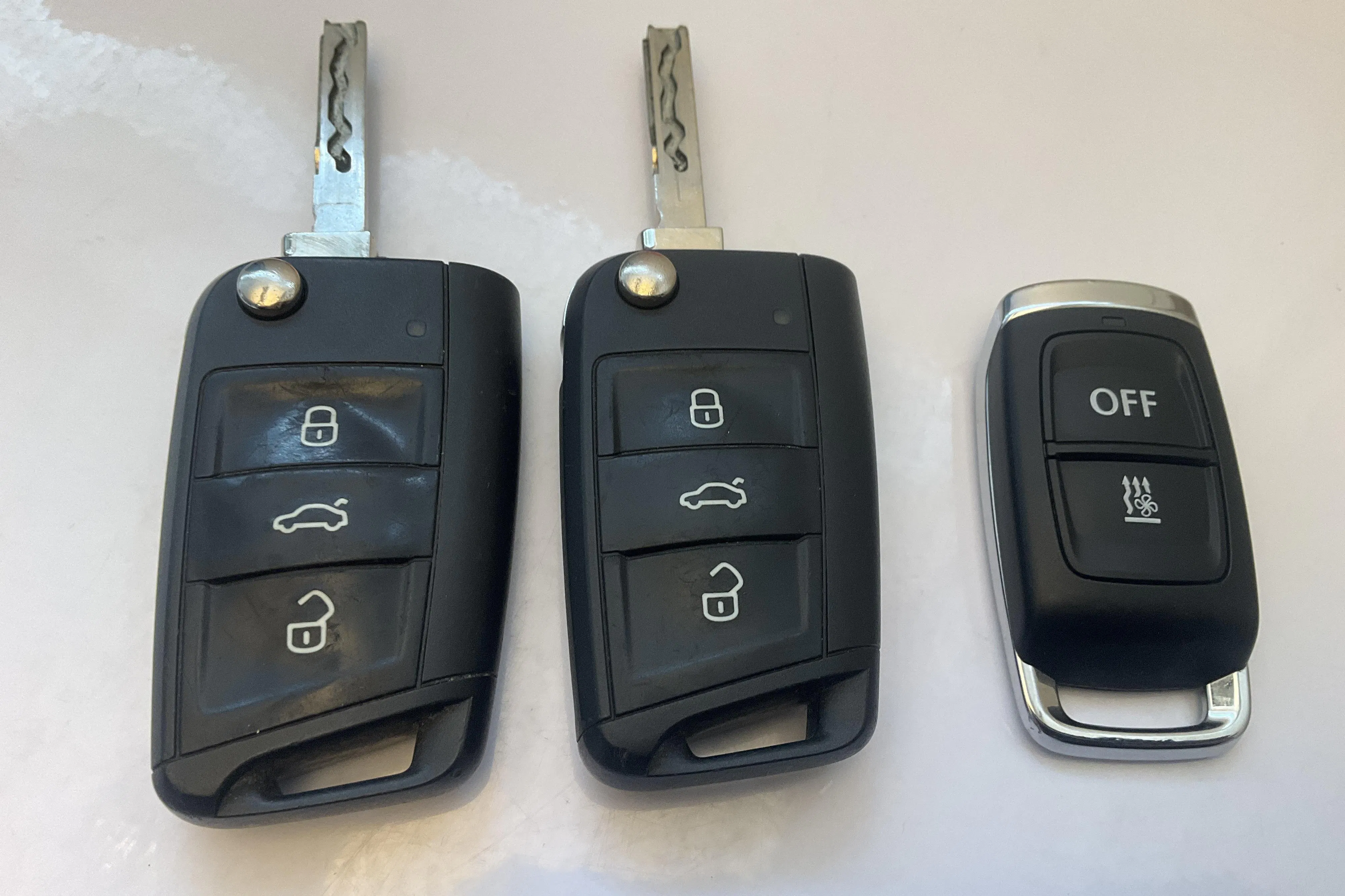 Presentationsfoto 14 av 14: VW Tiguan 2.0 TSI 4MOTION (190hk) - 8 509 mil - Automat - vit - 2020