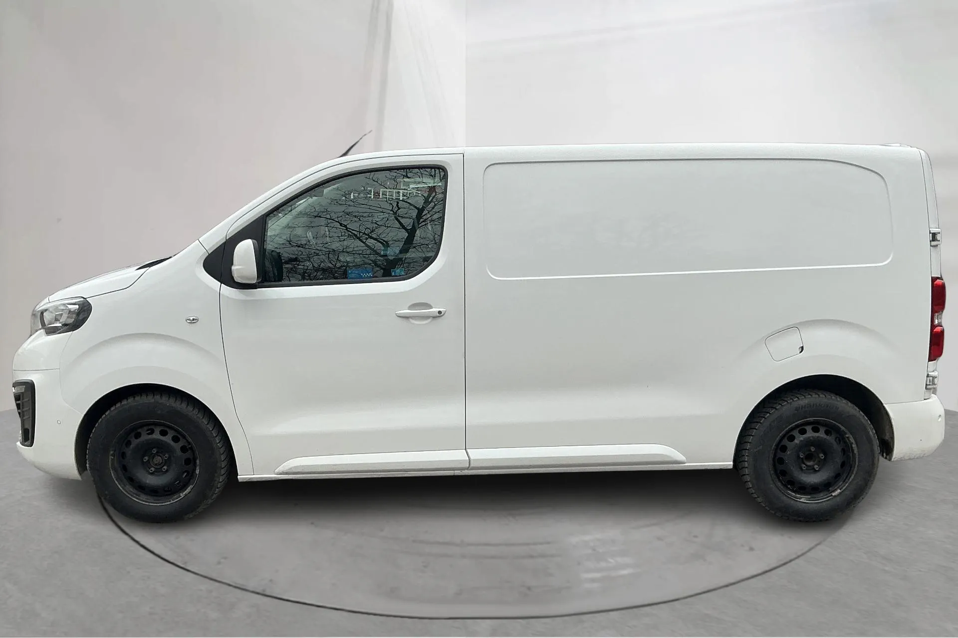 Presentation photo 2 of 15: Peugeot Expert BlueHDi Skåp (122hk) - 115 210 km - Manual - white - 2020