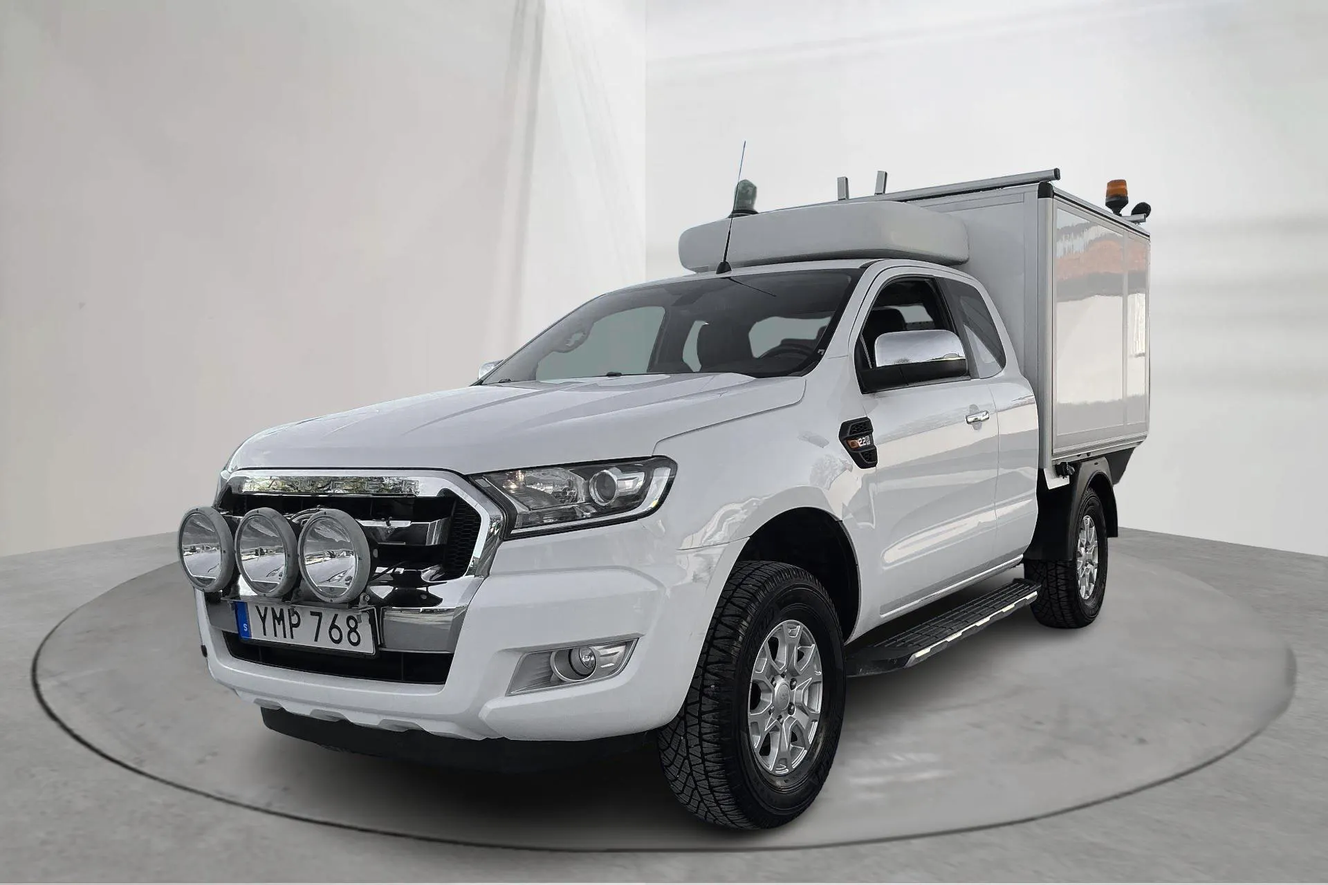 Presentationsfoto 1 av 20: Ford Ranger 2.2 TDCi 4WD (160hk) - 15 627 mil - Manuell - vit - 2018