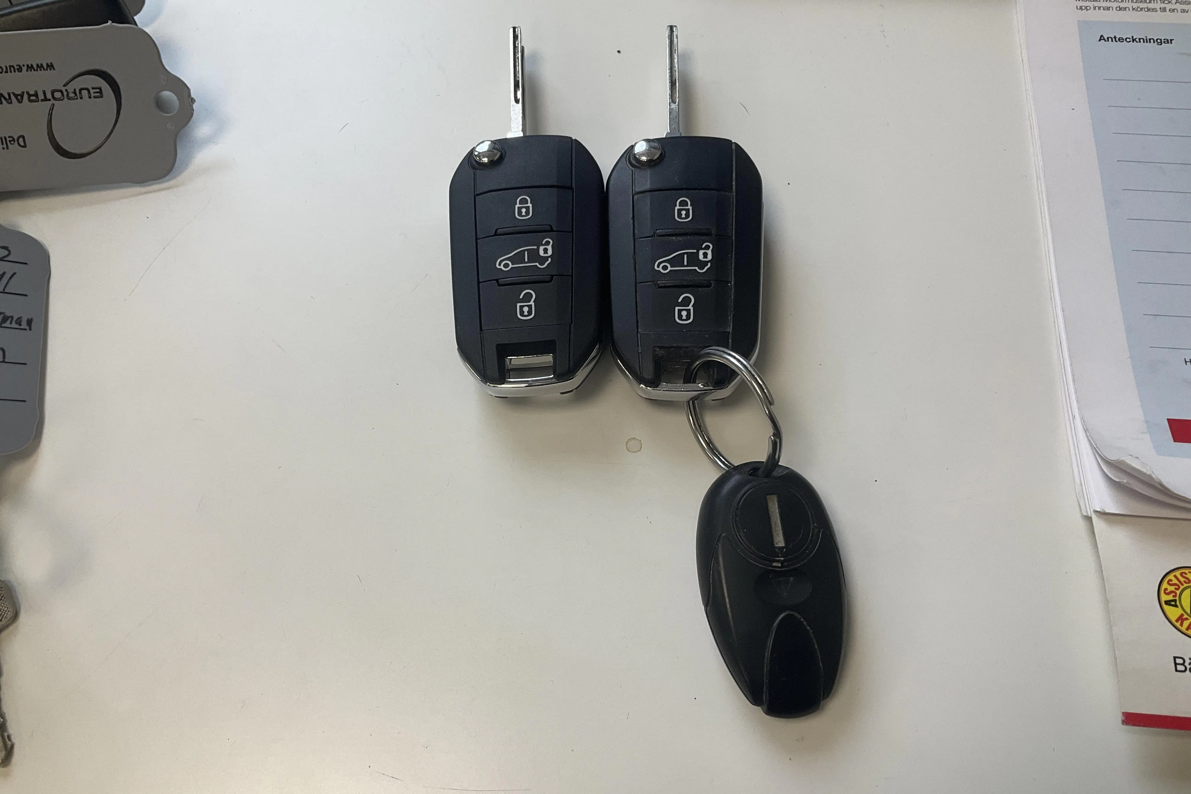 Presentationsfoto 17 av 17: Opel Combo 1.5 CDTI Skåp (102hk) - 8 293 mil - Manuell - vit - 2023