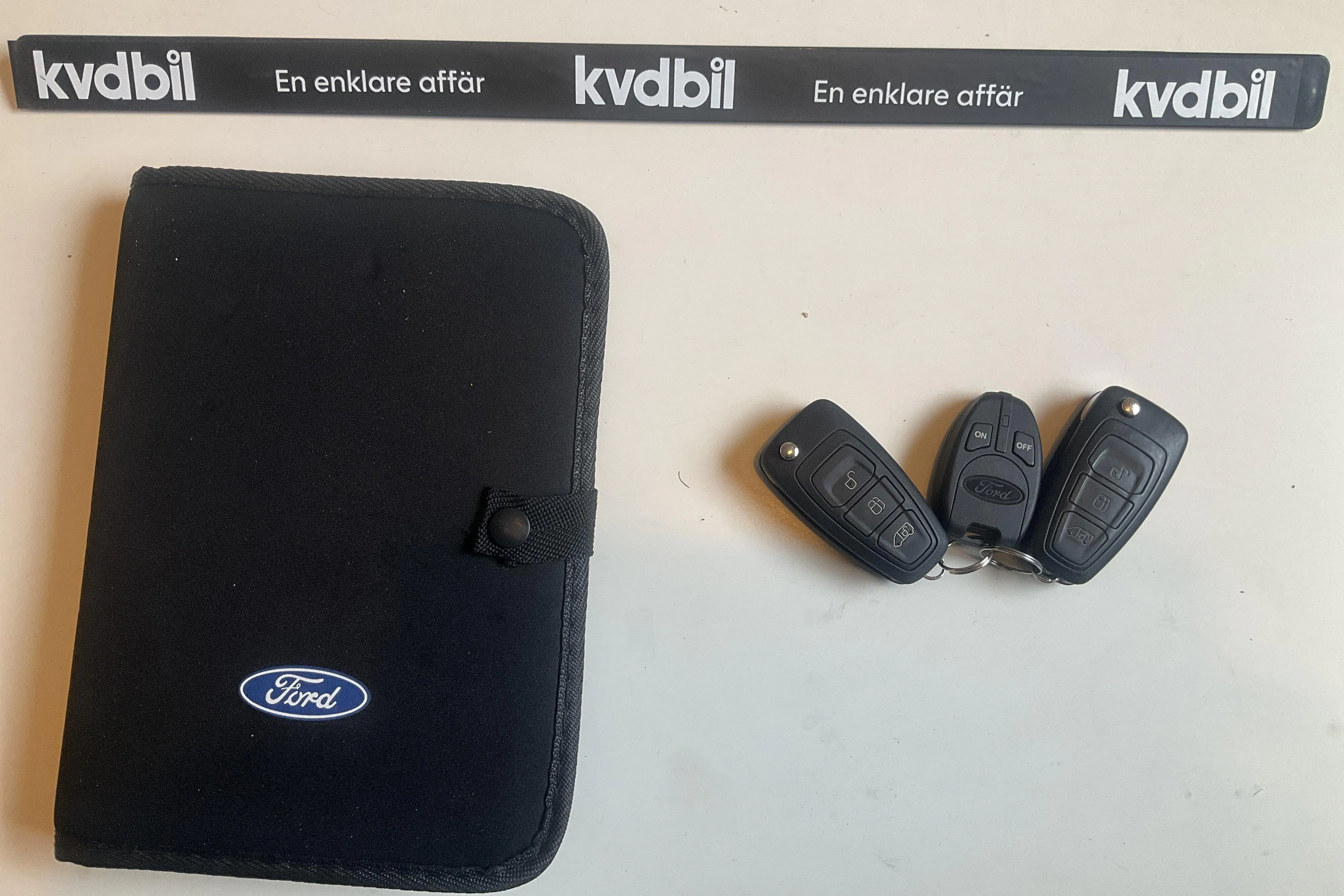 Presentationsfoto 19 av 19: Ford Transit Custom 300 (130hk) - 5 145 mil - Manuell - vit - 2020