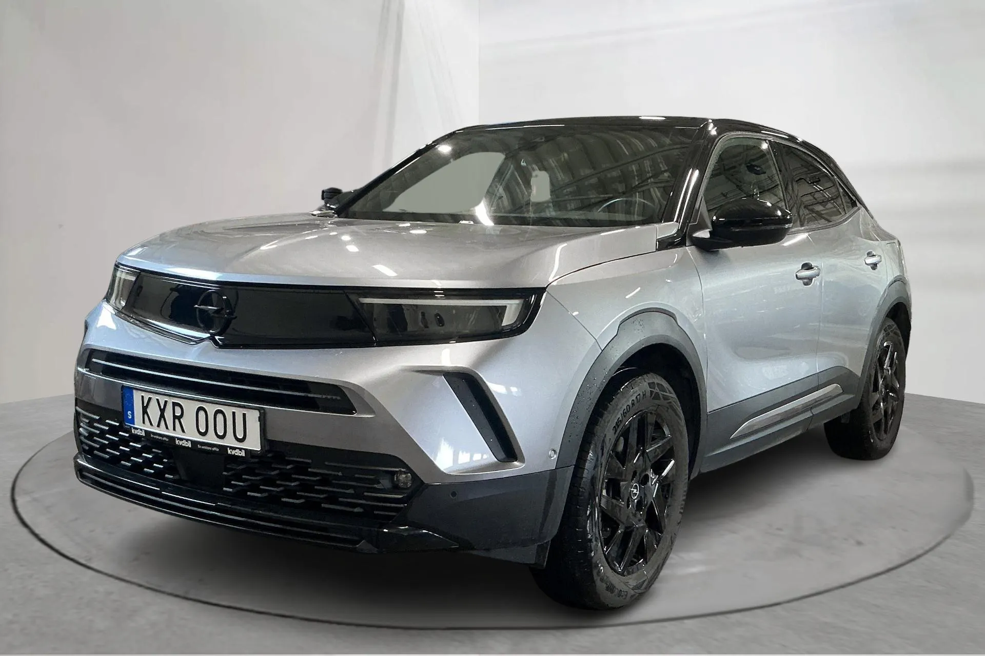 Presentation photo 1 of 16: Opel Mokka-e (136hk) - 31 360 km - Automatic - gray - 2022