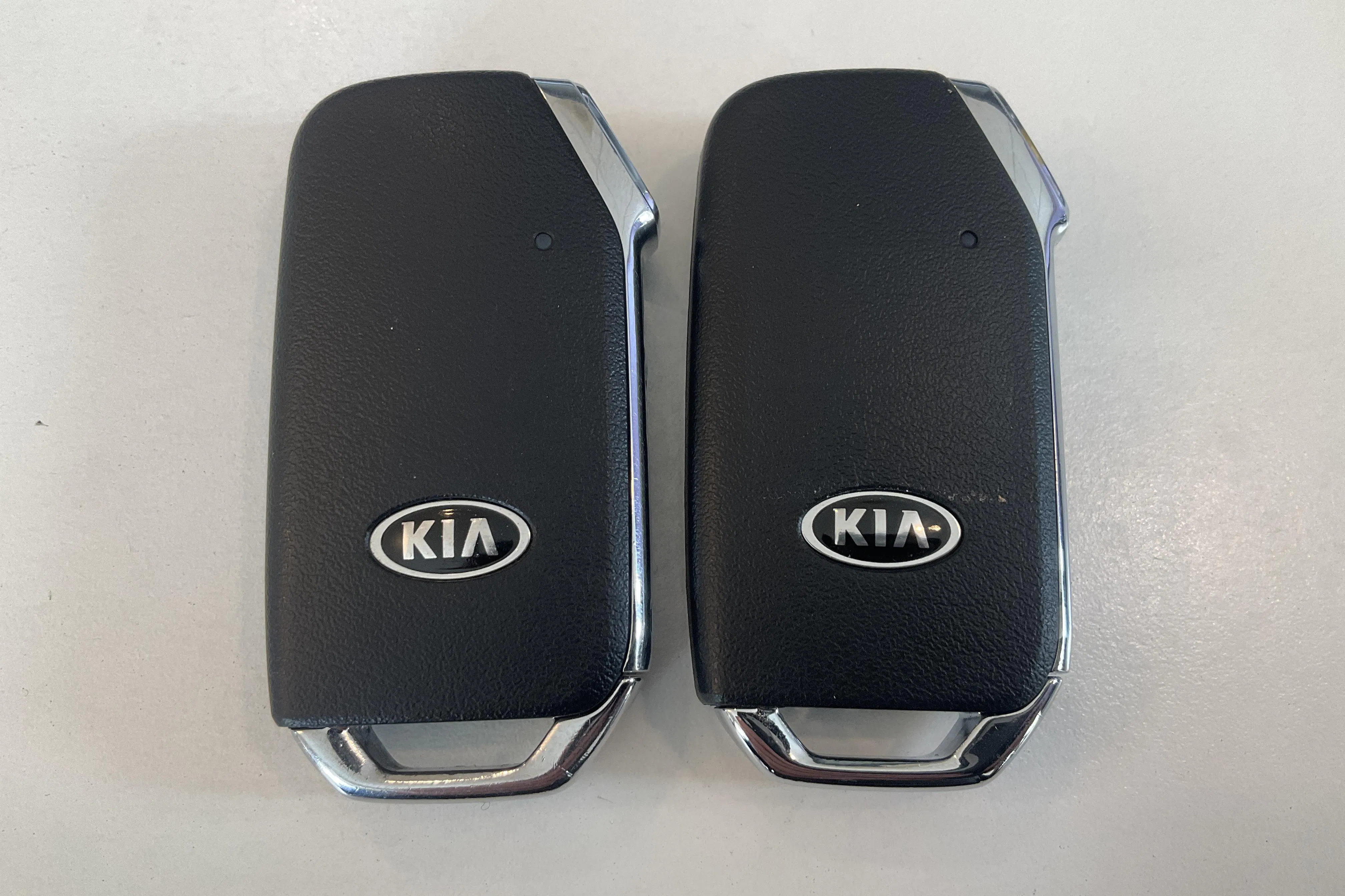 Presentation photo 20 of 20: KIA Niro Plug-in Hybrid 1.6 (141hk) - 131 970 km - Automatic - gray - 2020