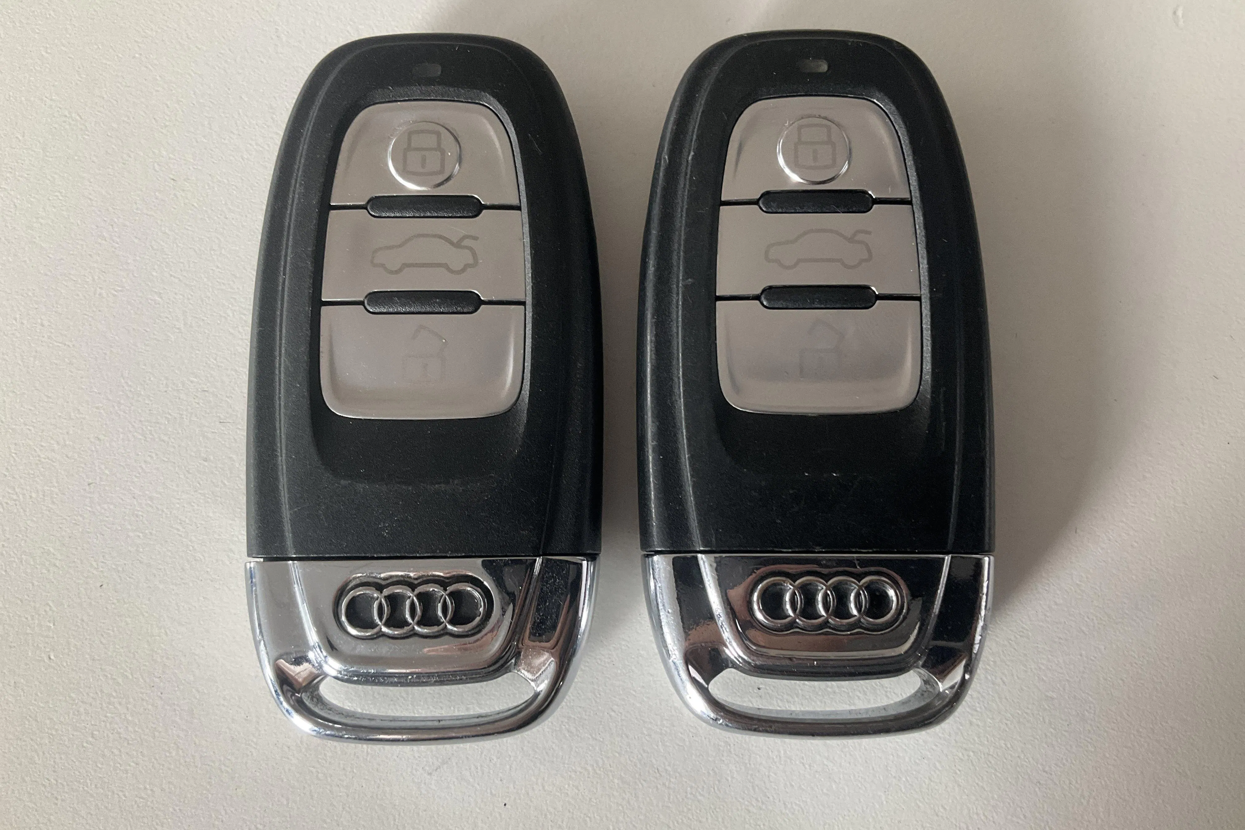 Presentationsfoto 16 av 16: Audi A4 2.0 TDI Avant quattro (177hk) - 8 183 mil - Automat - silver - 2014