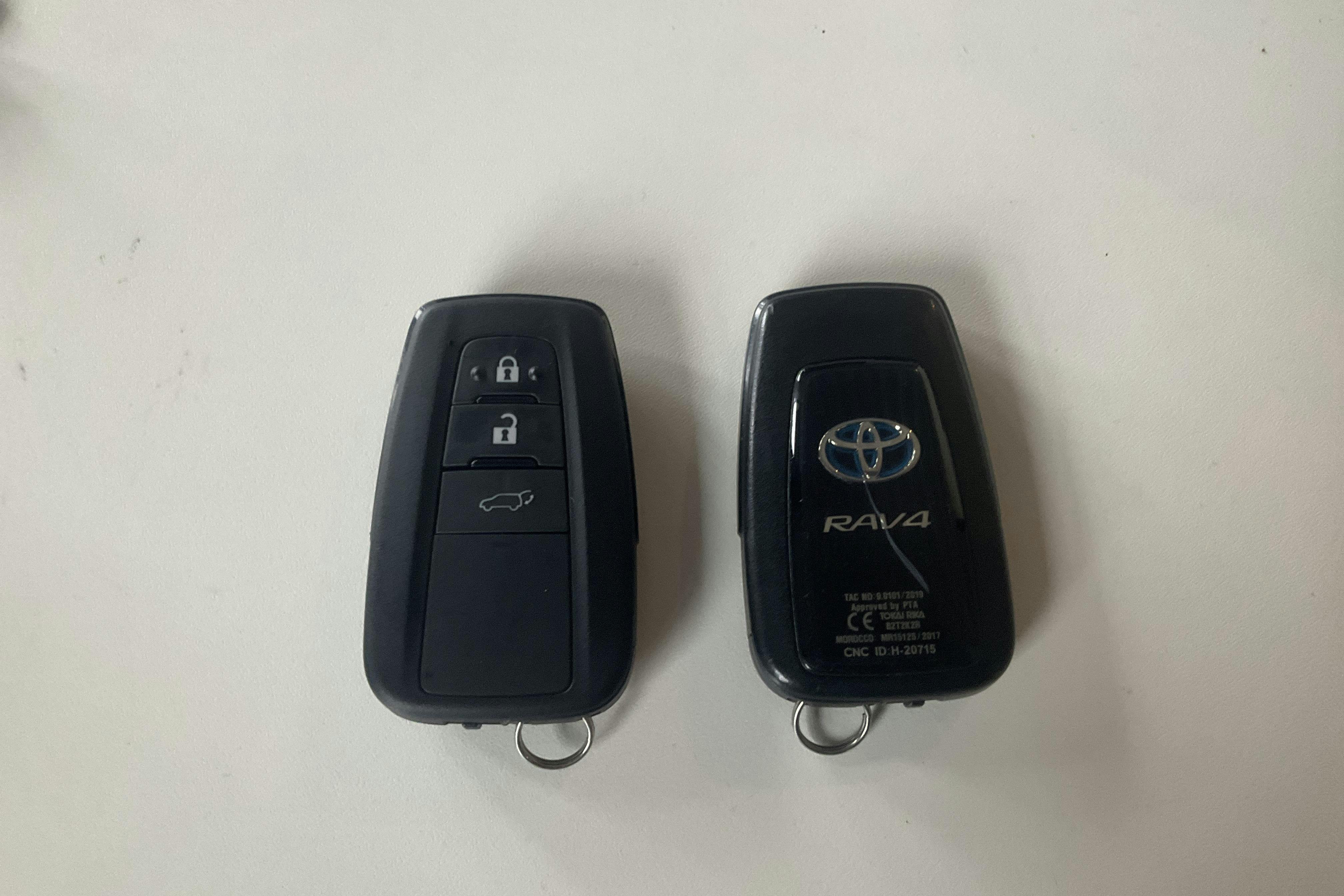 Presentation photo 17 of 17: Toyota RAV4 2.5 HSD AWD (222hk) - 12 960 km - Automatic - green - 2022