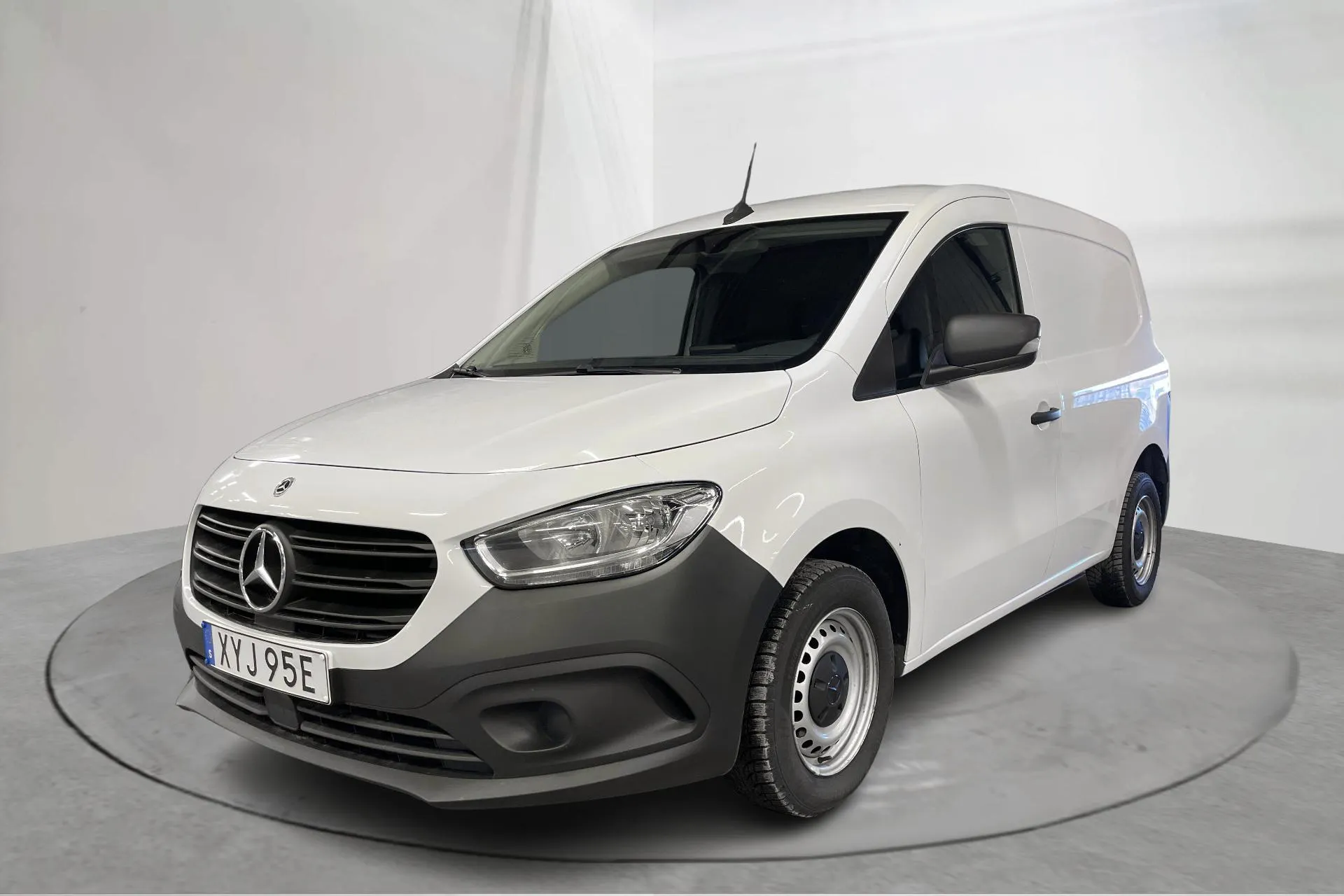 Presentation photo 1 of 15: Mercedes Citan 110 1.5 CDI (95hk) - 98 130 km - Manual - white - 2023