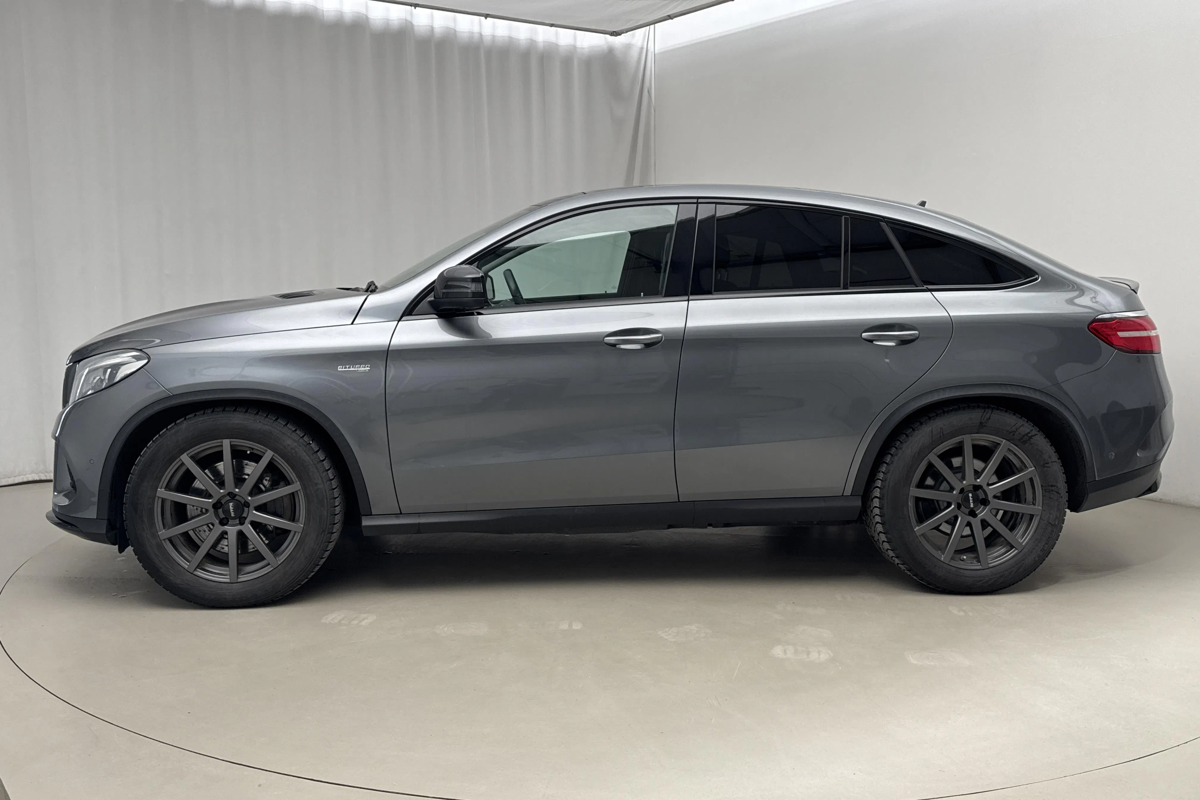 Presentation photo 2 of 17: Mercedes GLE 43 AMG 4MATIC Coupé C292 (367hk) - 204 240 km - Automatic - gray - 2017