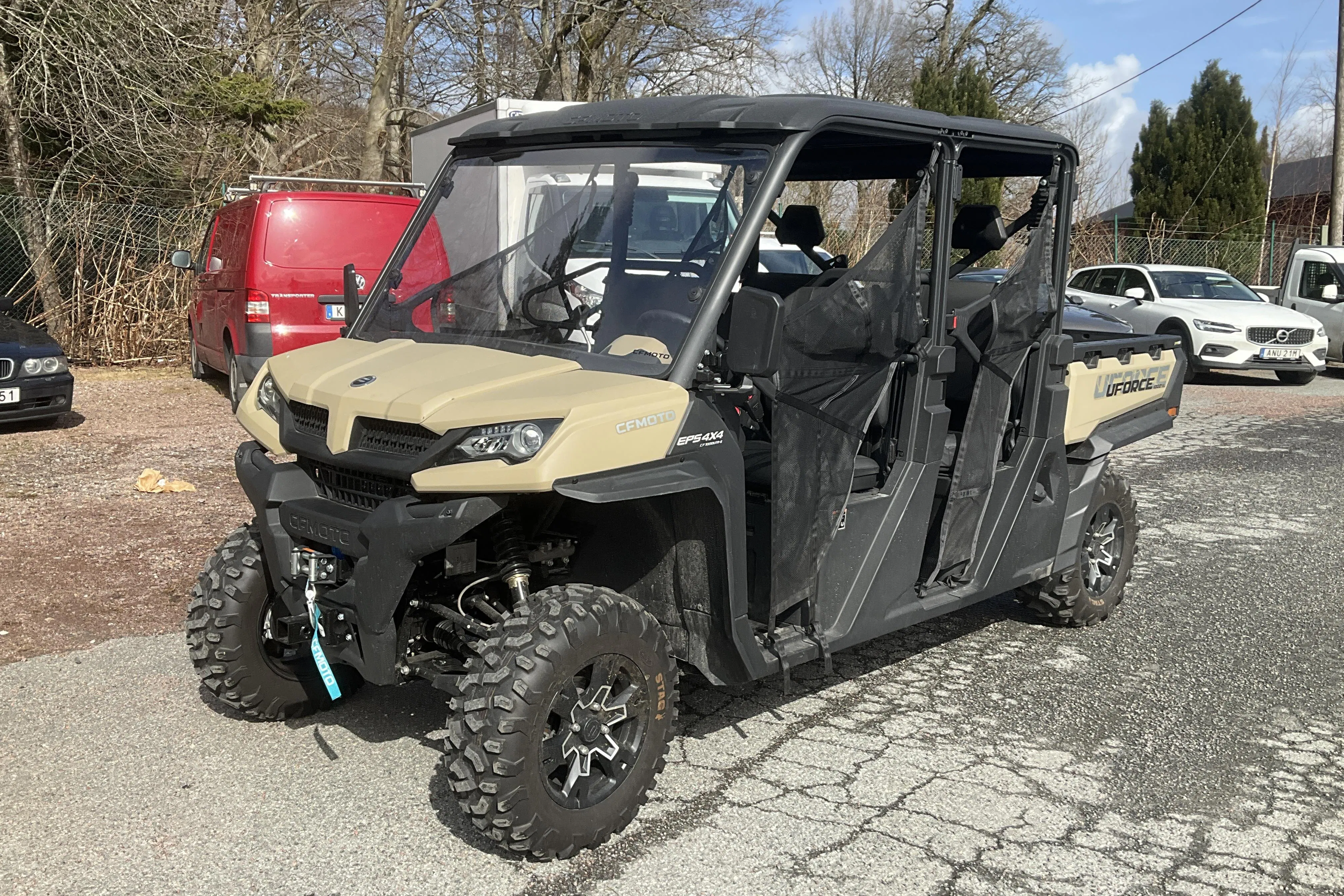 Presentationsfoto 1 av 19: CFMOTO UFORCE 1000 XL 4X4 EPS UTV - 21 mil - Automat - Light Brown - 2023
