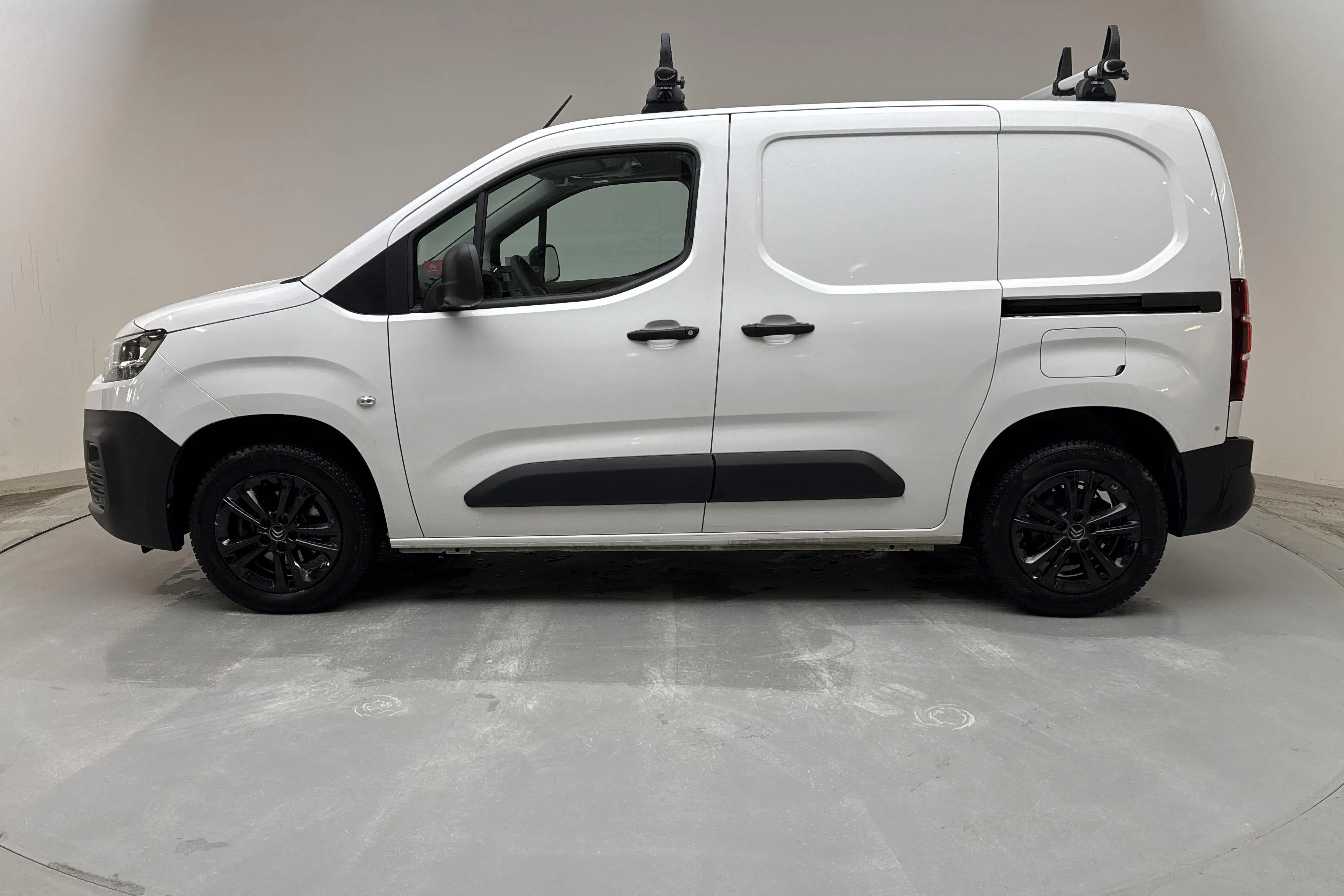 Presentation photo 2 of 10: Citroën Berlingo 1.5 BlueHDi Skåp (100hk) - 34 540 km - Manual - white - 2022